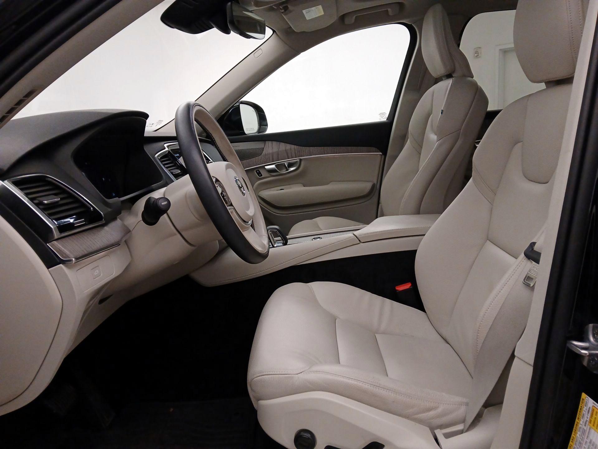 Thumbnail: 2024 Volvo XC90 - 11