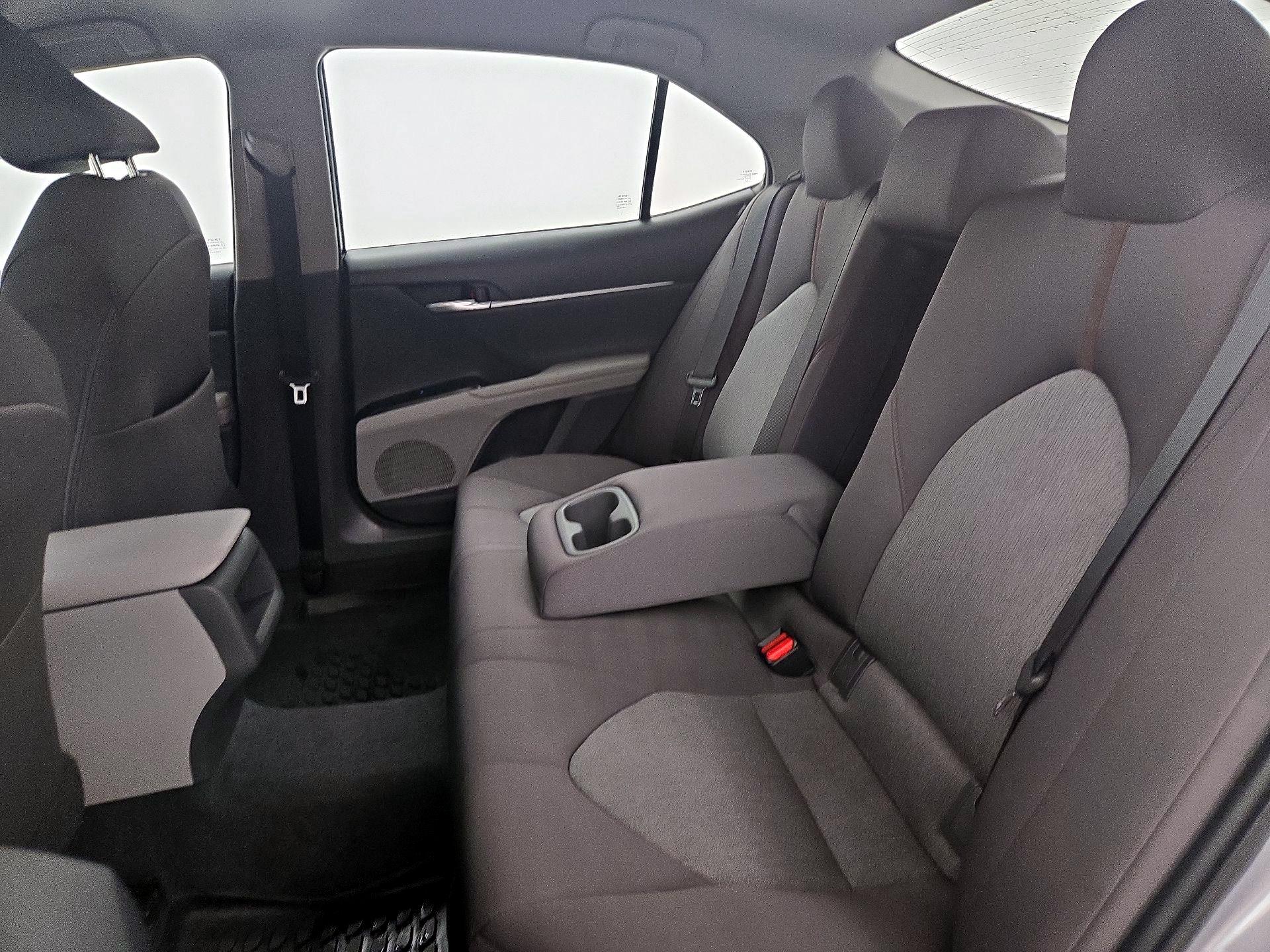 Thumbnail: 2018 Toyota Camry - 19