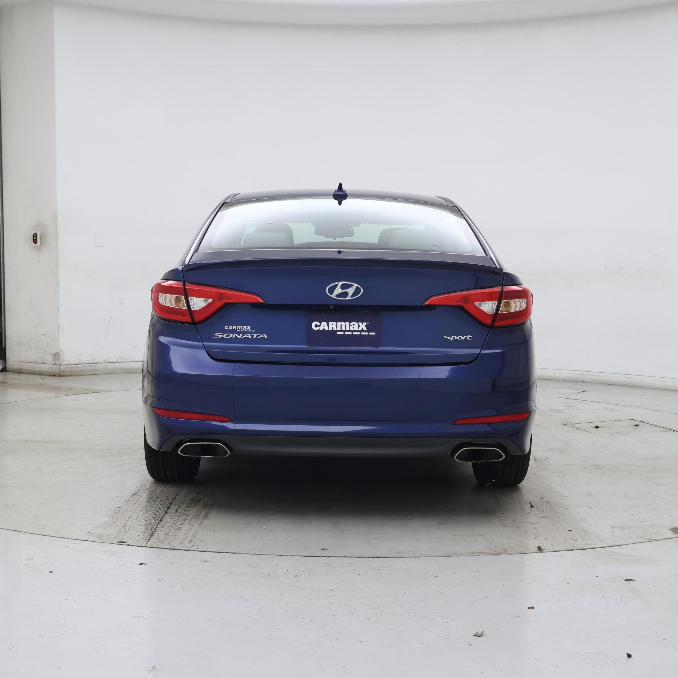 Thumbnail: 2016 Hyundai Sonata - 6