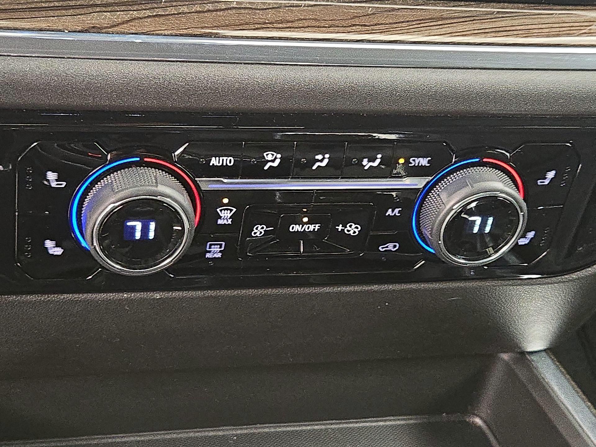 Thumbnail: 2024 Chevrolet Silverado 1500 - 16