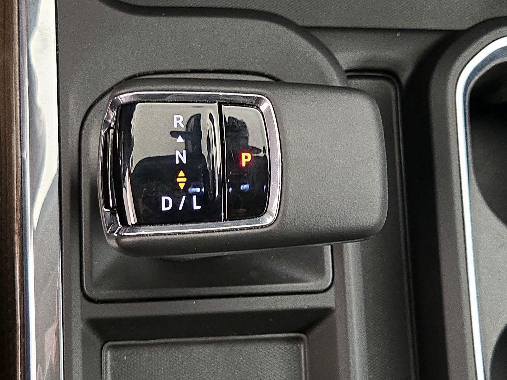 Thumbnail: 2024 Chevrolet Silverado 1500 - 17