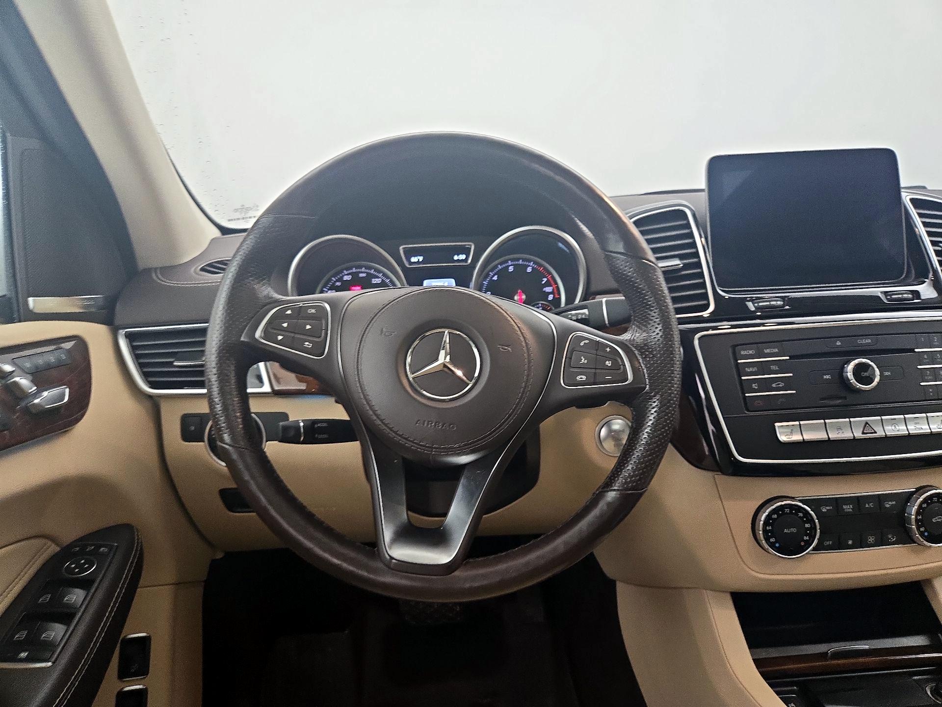 Thumbnail: 2019 Mercedes-Benz GLS - 10