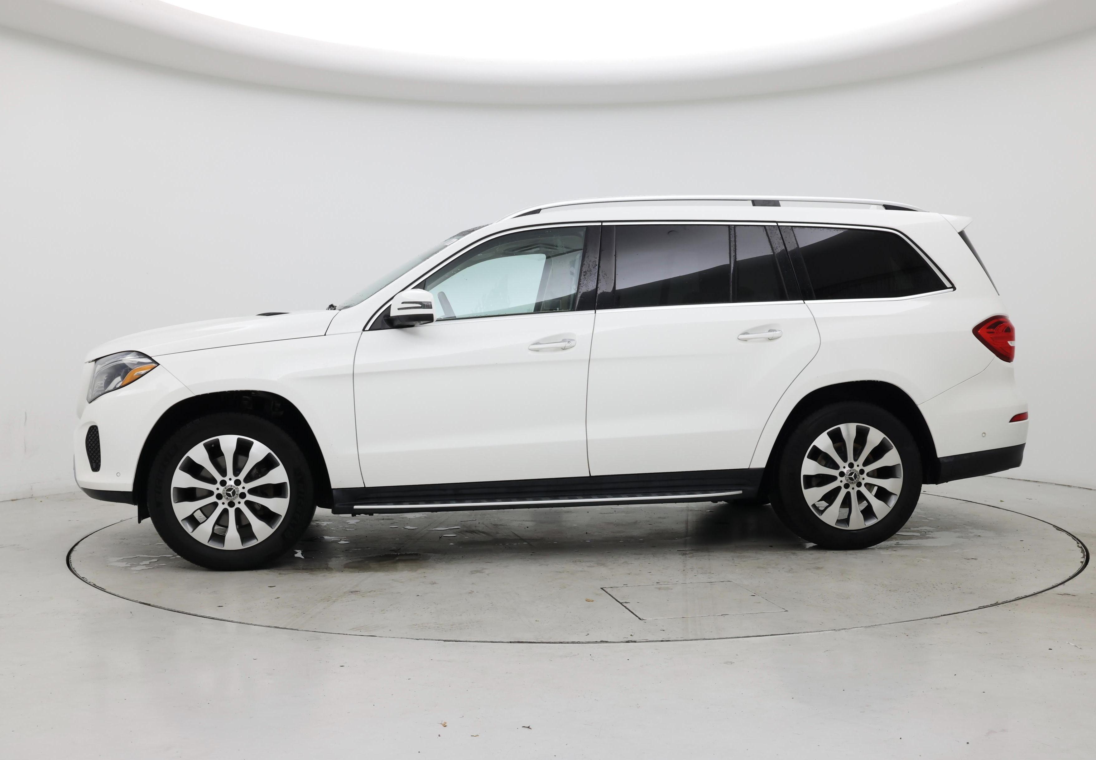 Thumbnail: 2019 Mercedes-Benz GLS - 3