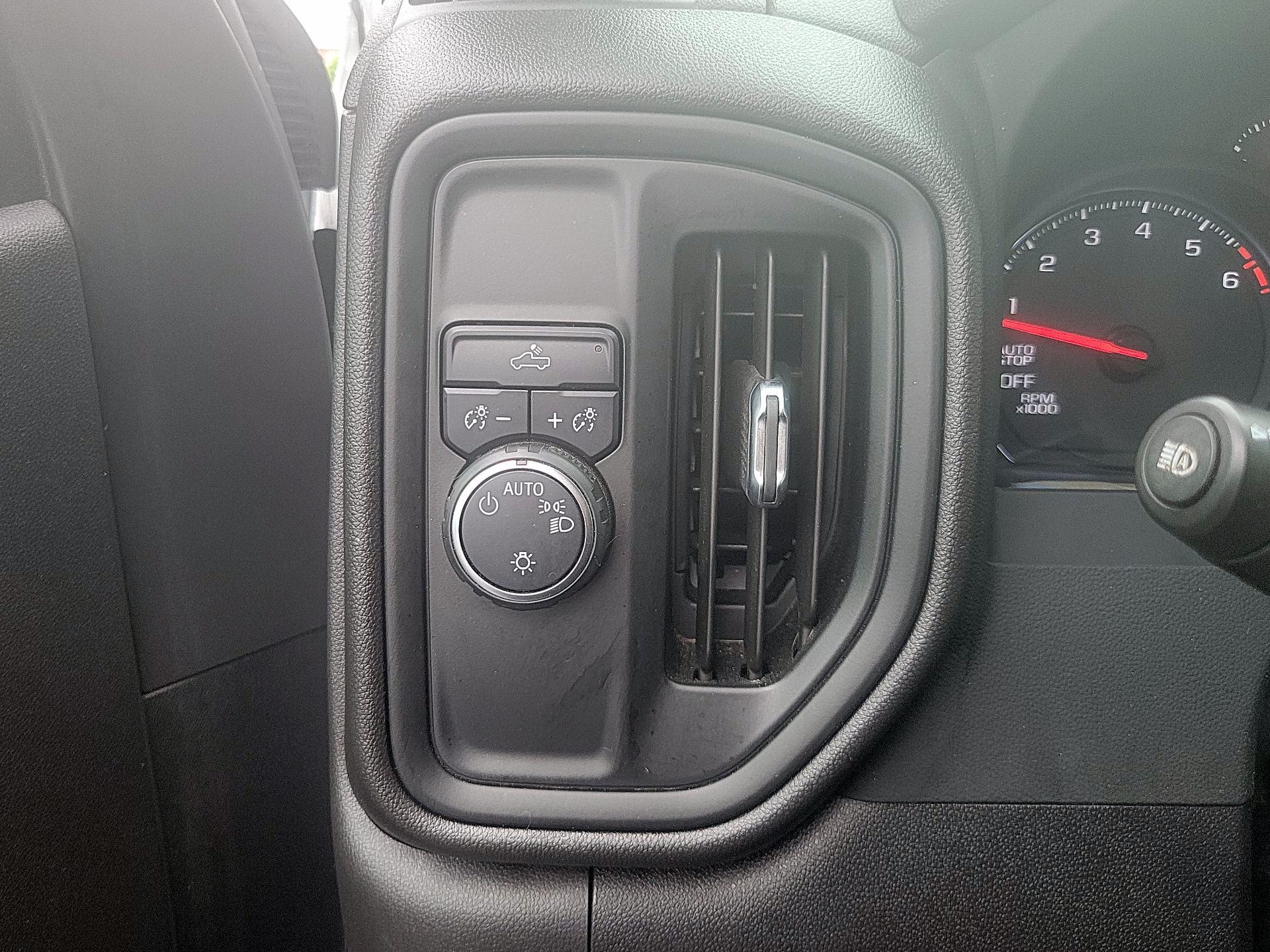 Thumbnail: 2024 Chevrolet Silverado 1500 - 11