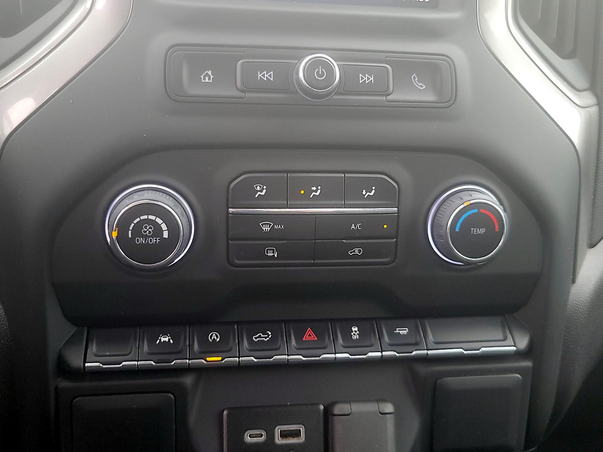 Thumbnail: 2024 Chevrolet Silverado 1500 - 14
