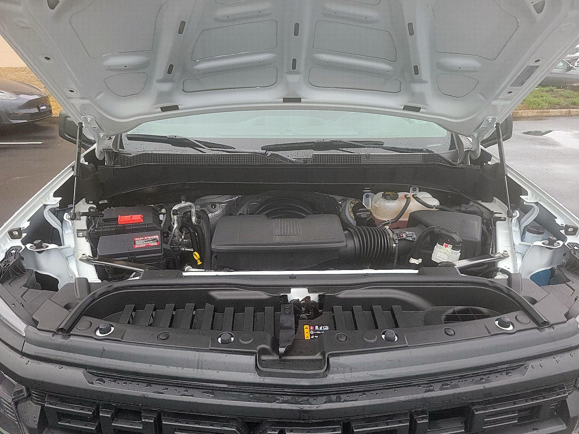 Thumbnail: 2024 Chevrolet Silverado 1500 - 18