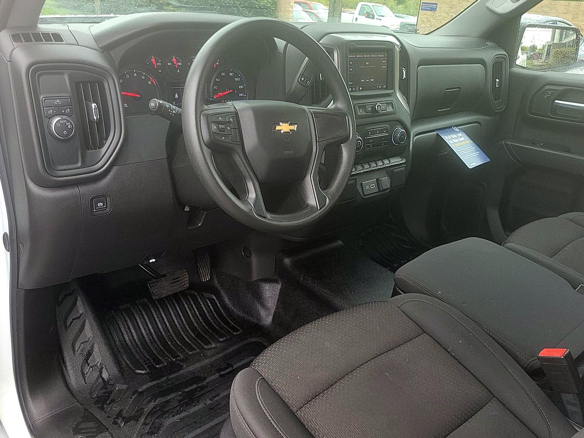 Thumbnail: 2024 Chevrolet Silverado 1500 - 8