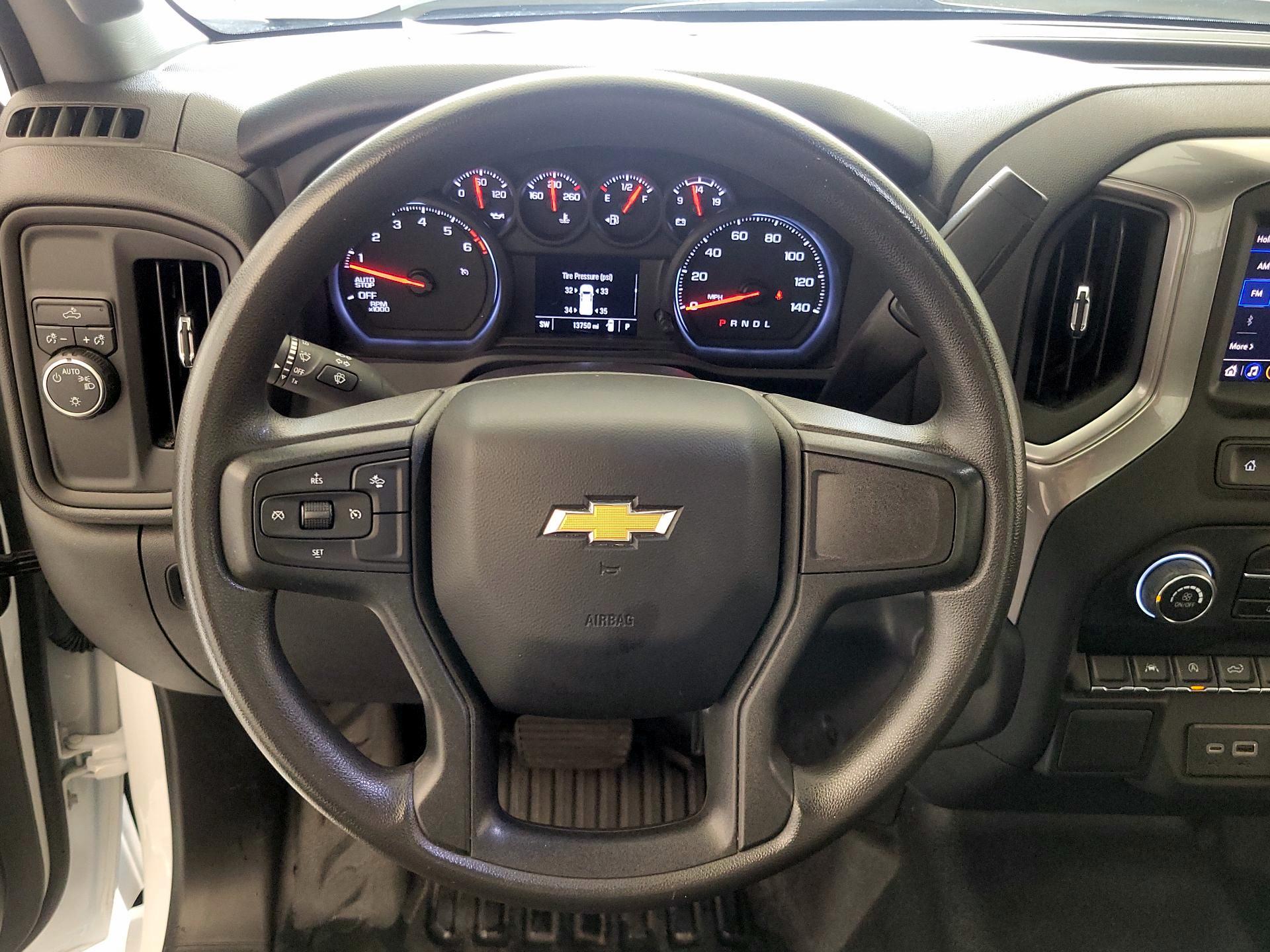 Thumbnail: 2024 Chevrolet Silverado 1500 - 10
