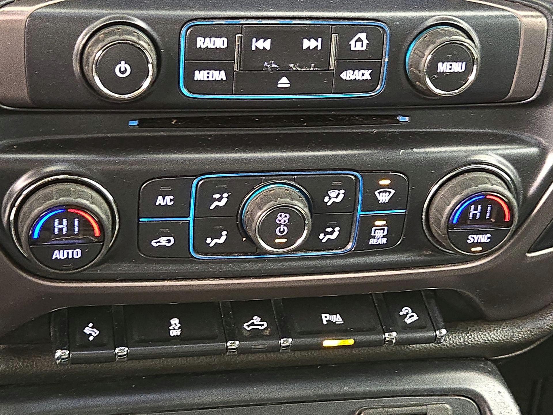 Thumbnail: 2018 GMC Sierra 1500 - 16