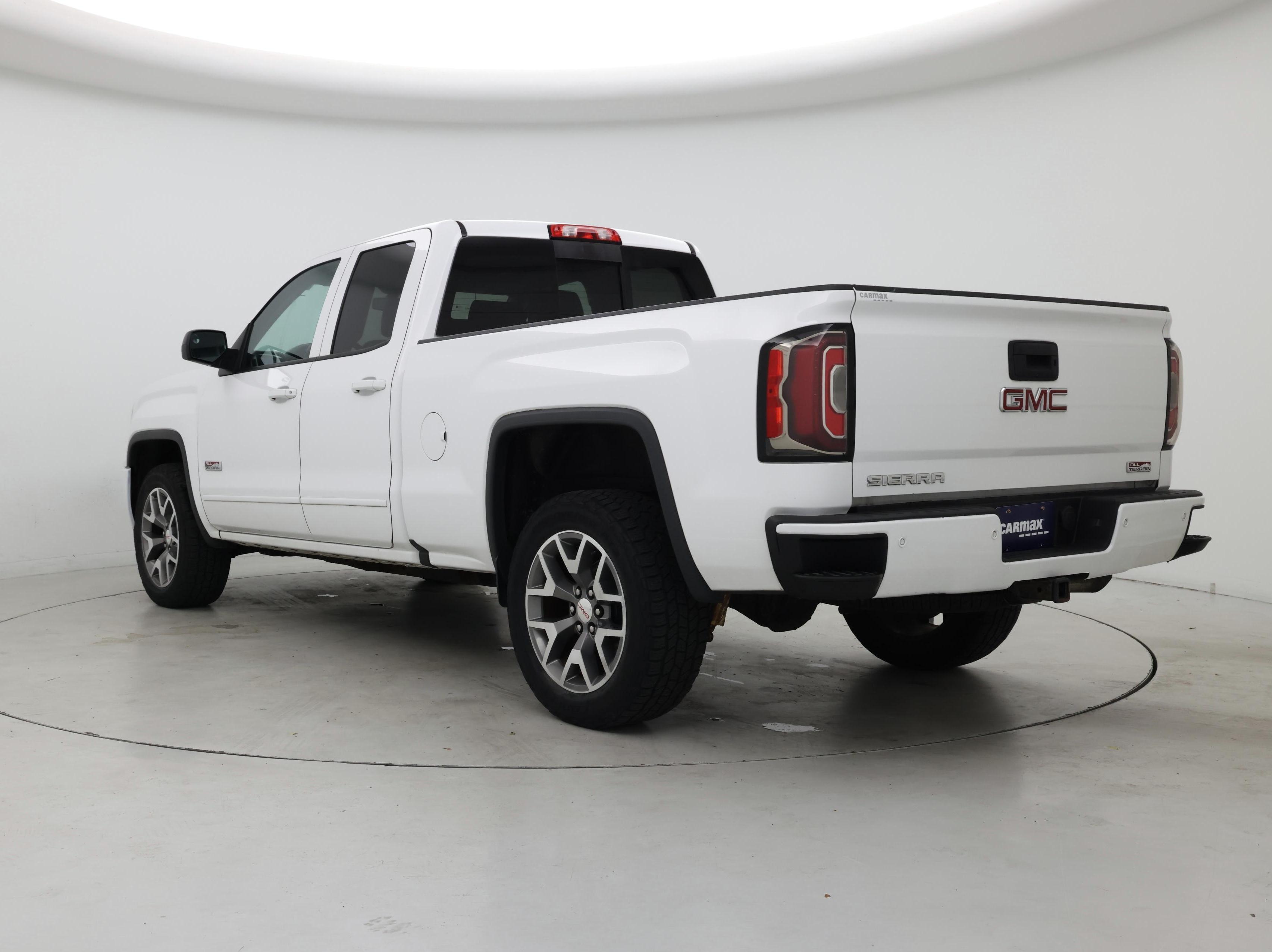 Thumbnail: 2018 GMC Sierra 1500 - 2