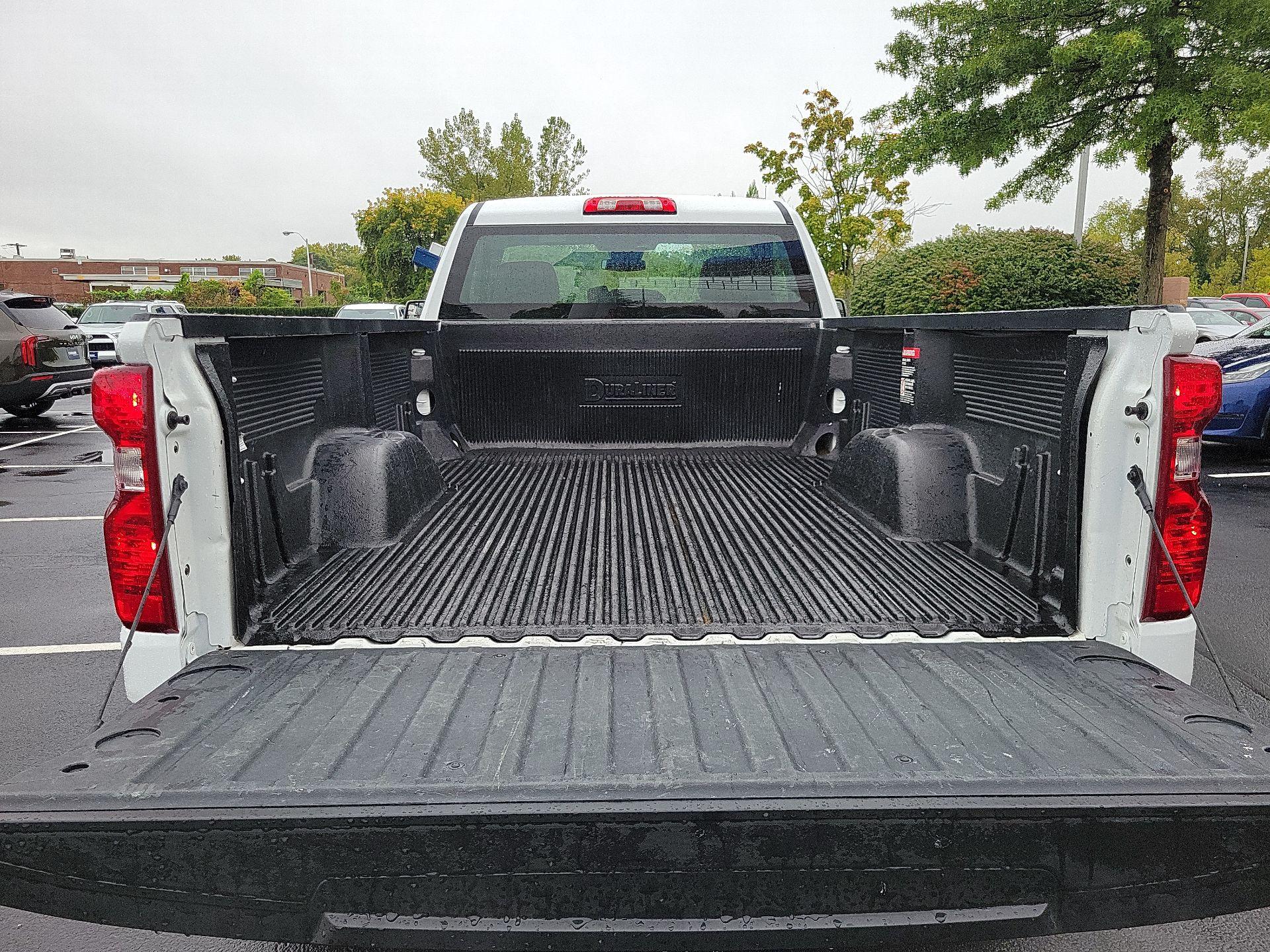 Thumbnail: 2024 Chevrolet Silverado 1500 - 17