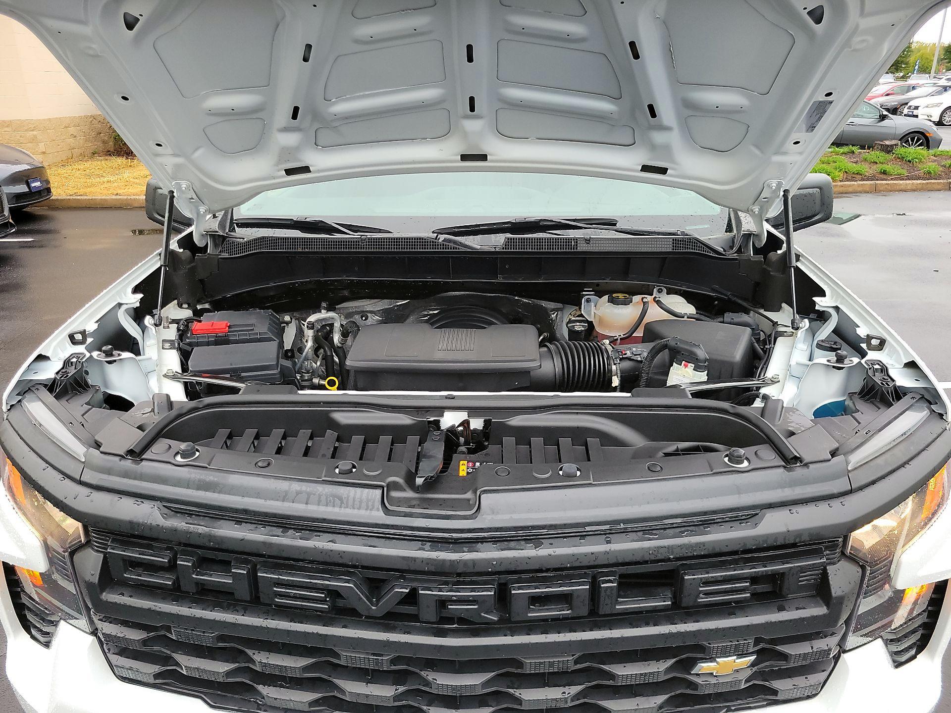 Thumbnail: 2024 Chevrolet Silverado 1500 - 18