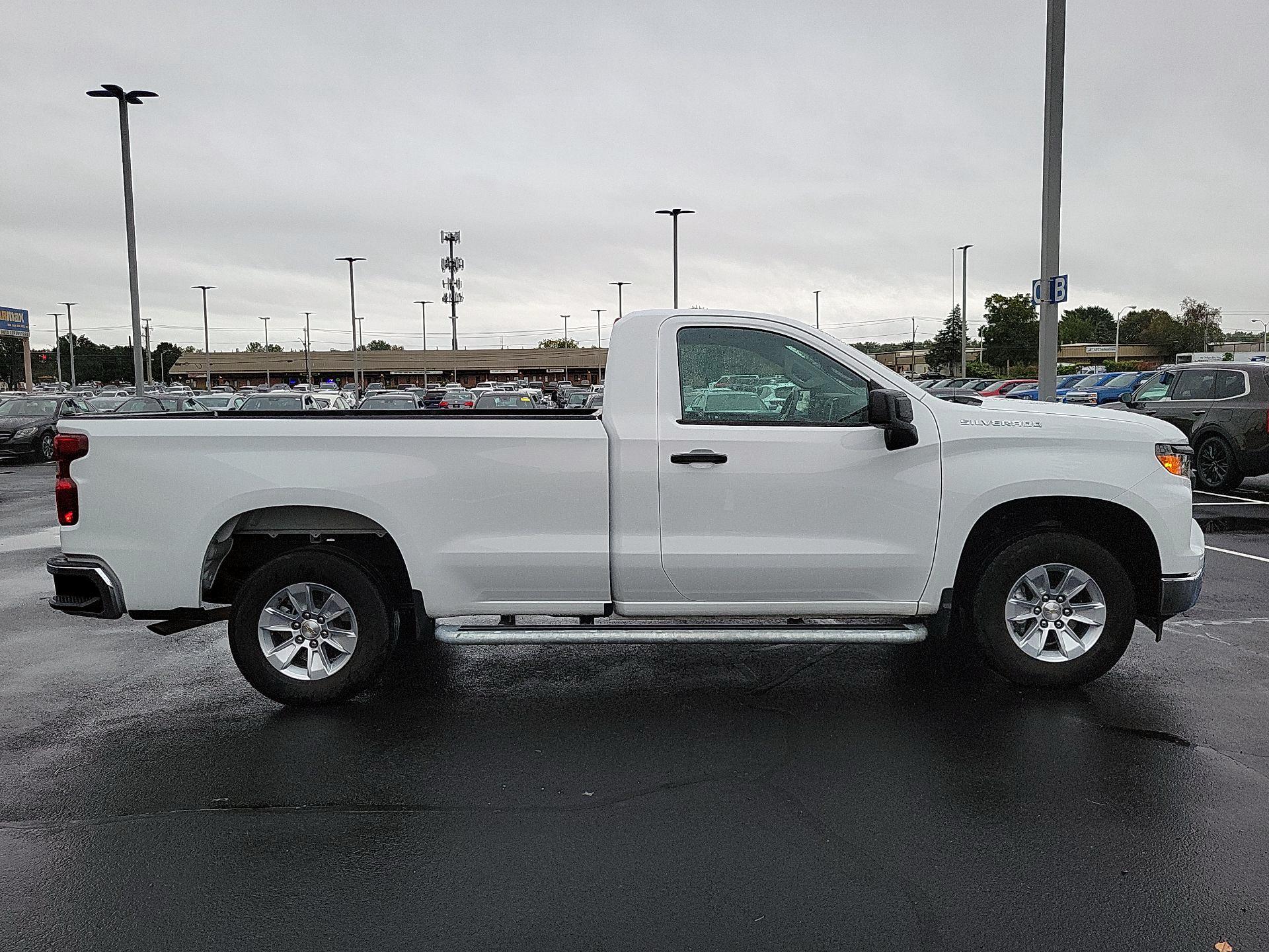 Thumbnail: 2024 Chevrolet Silverado 1500 - 4