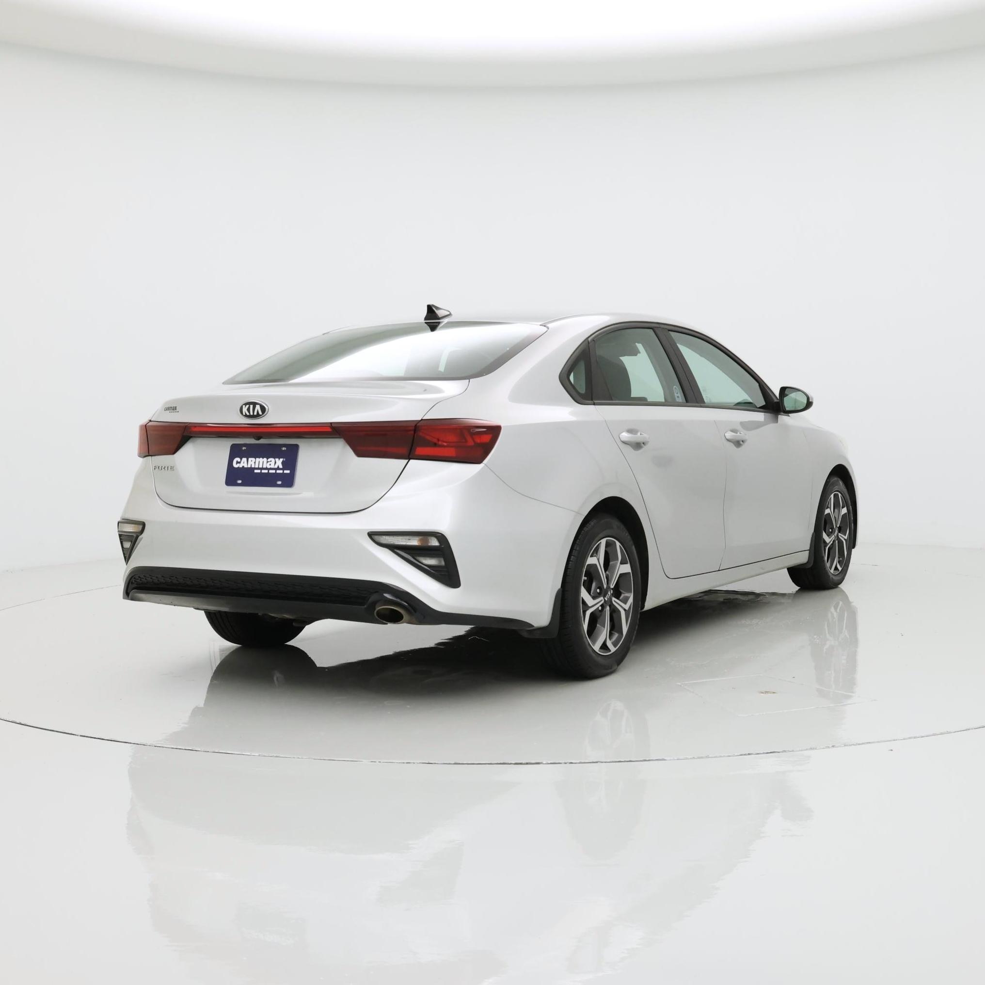 Thumbnail: 2021 Kia Forte - 8