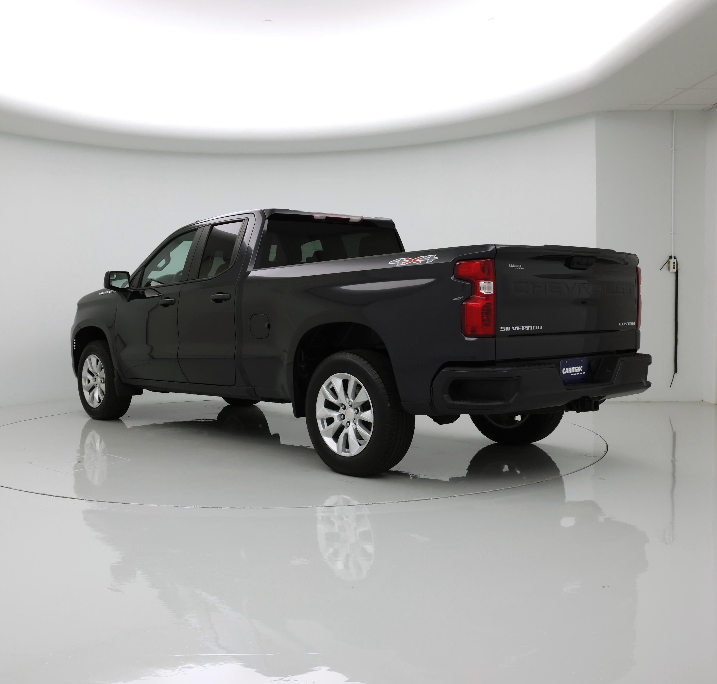 Thumbnail: 2022 Chevrolet Silverado 1500 - 2
