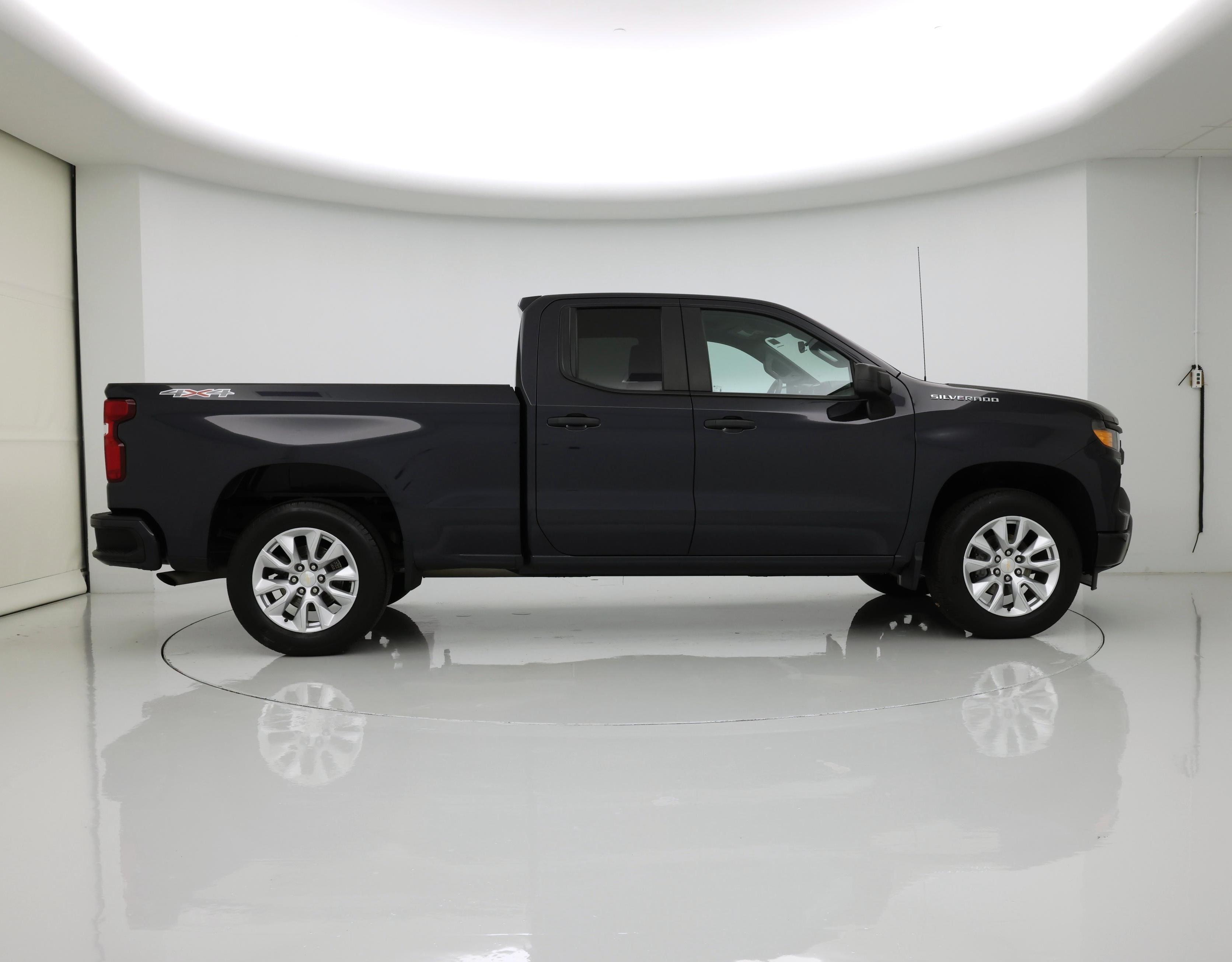 Thumbnail: 2022 Chevrolet Silverado 1500 - 7