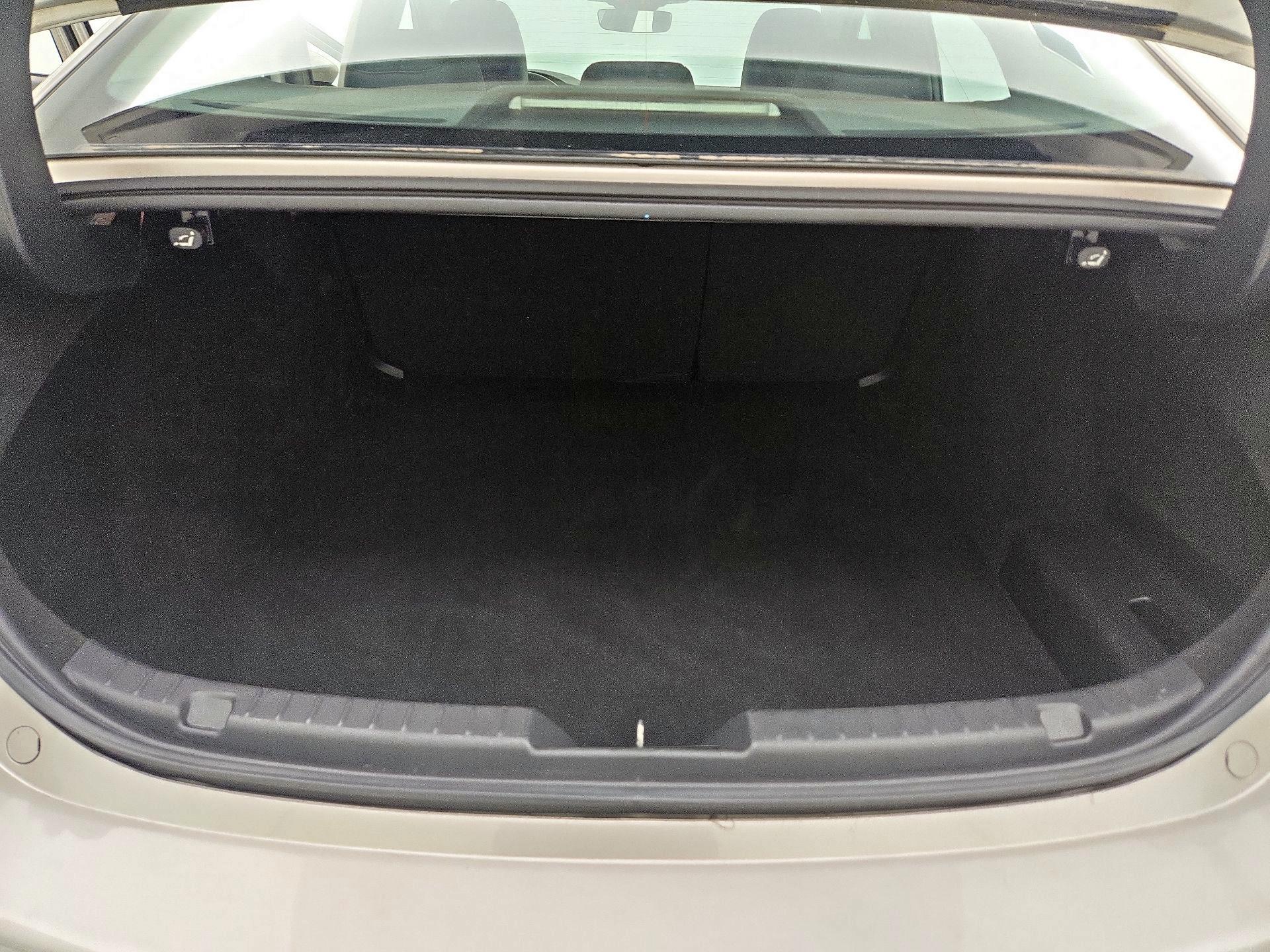 Thumbnail: 2023 Mazda Mazda3 - 20