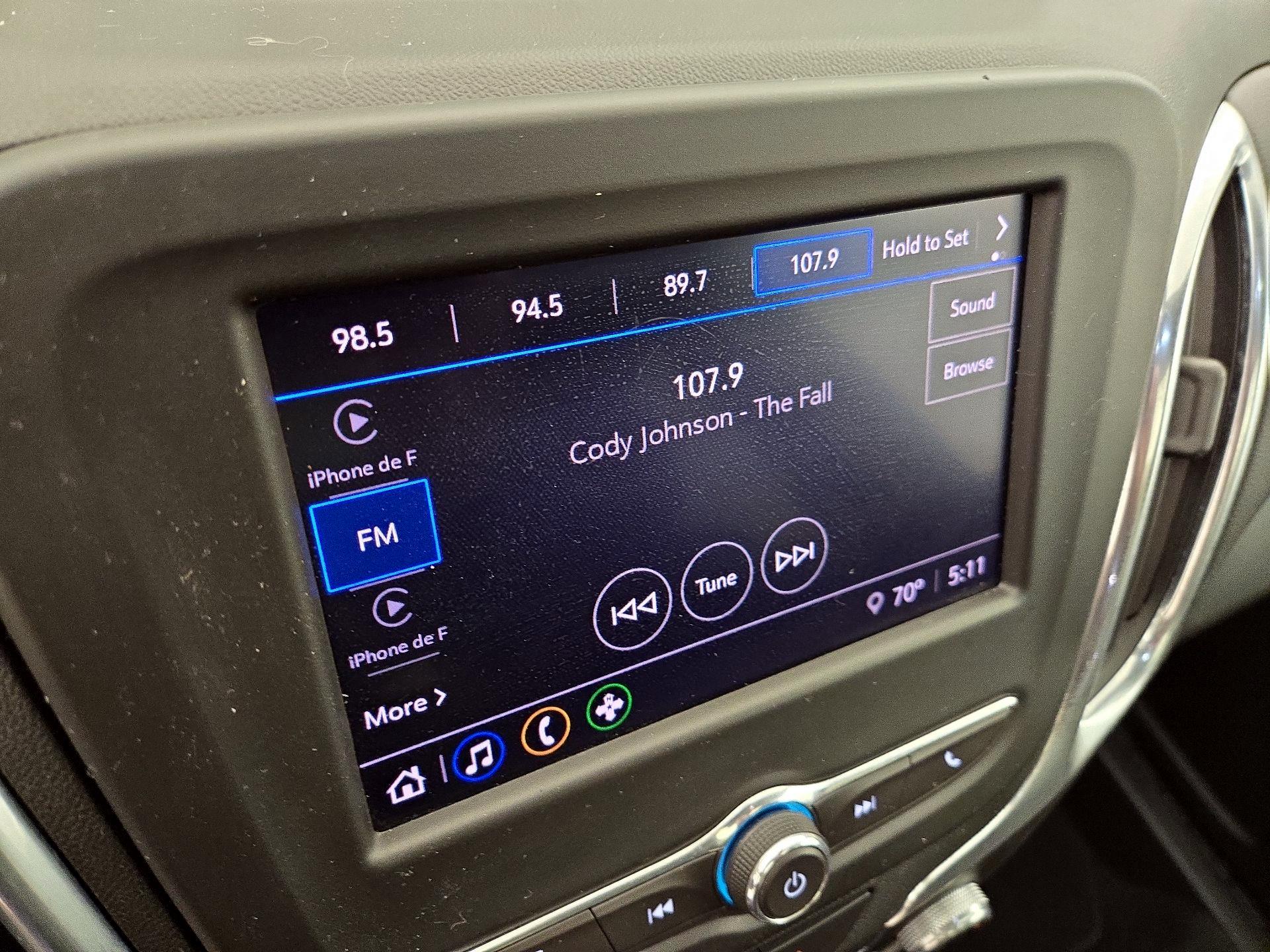 Thumbnail: 2022 Chevrolet Equinox - 15