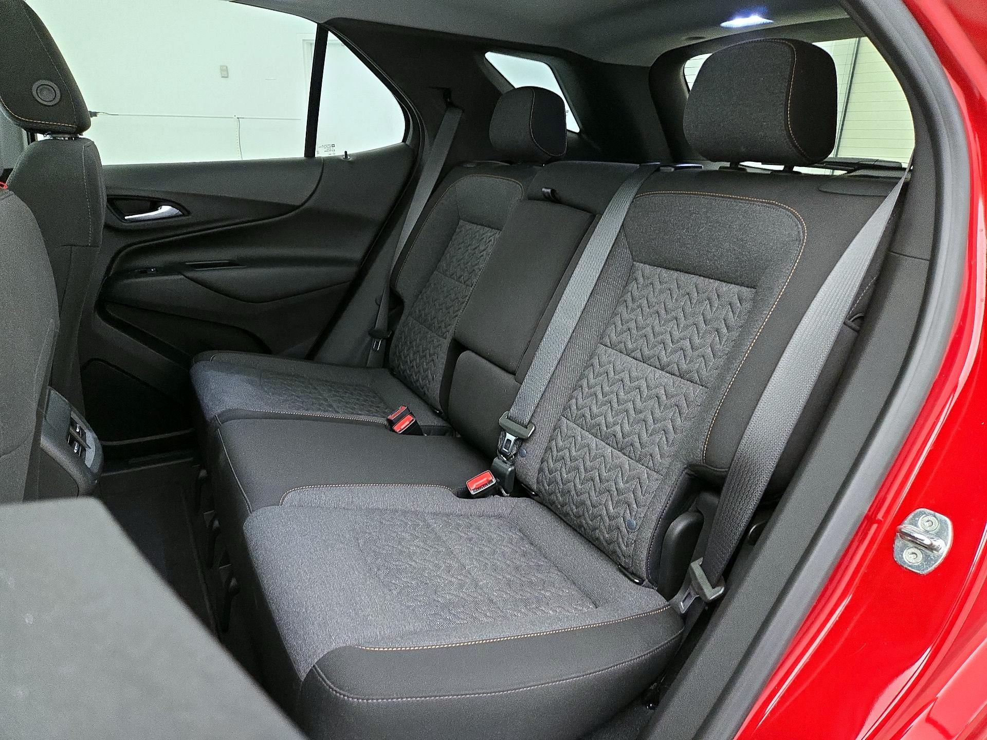 Thumbnail: 2022 Chevrolet Equinox - 20