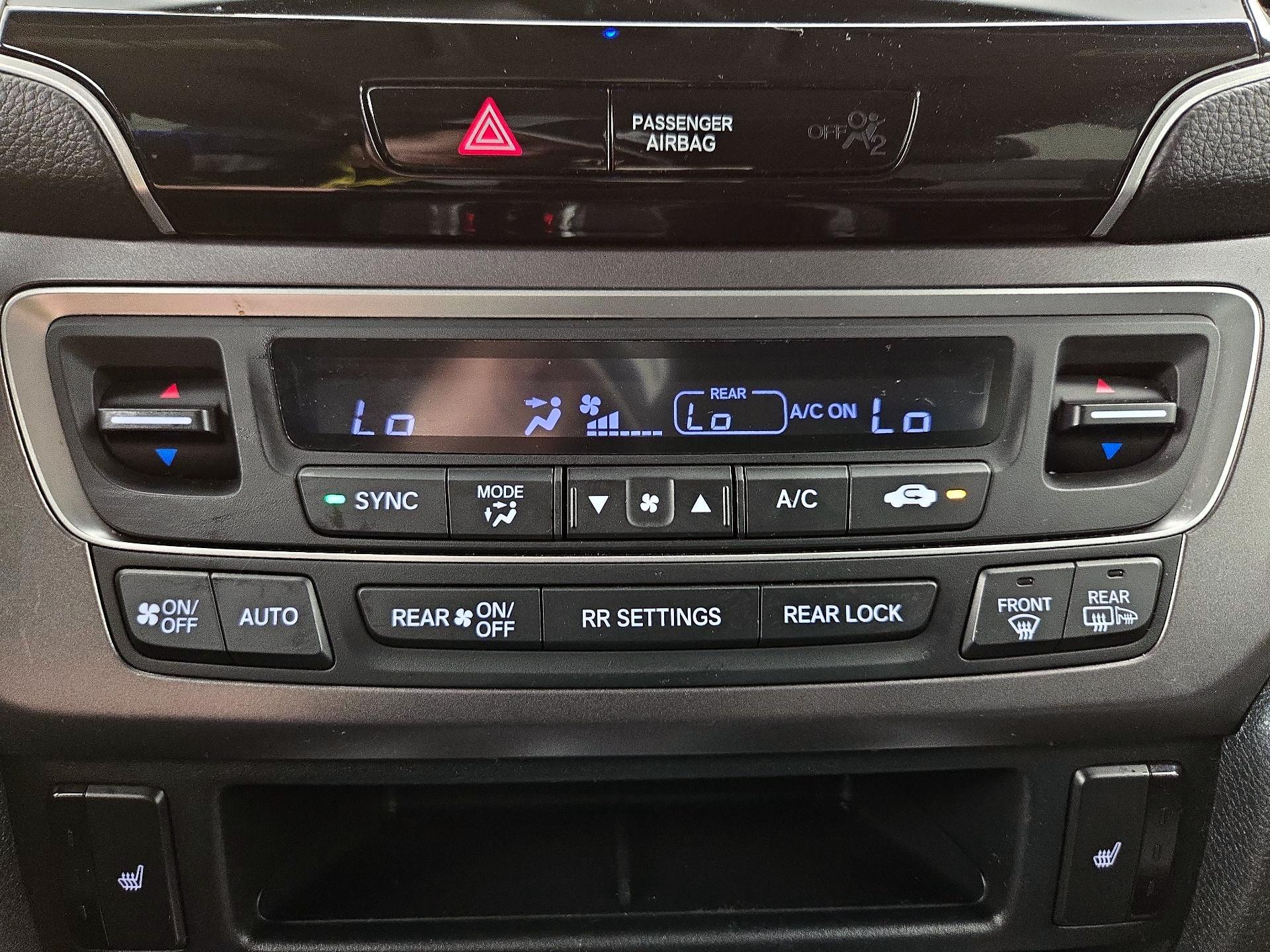 Thumbnail: 2021 Honda Pilot - 16