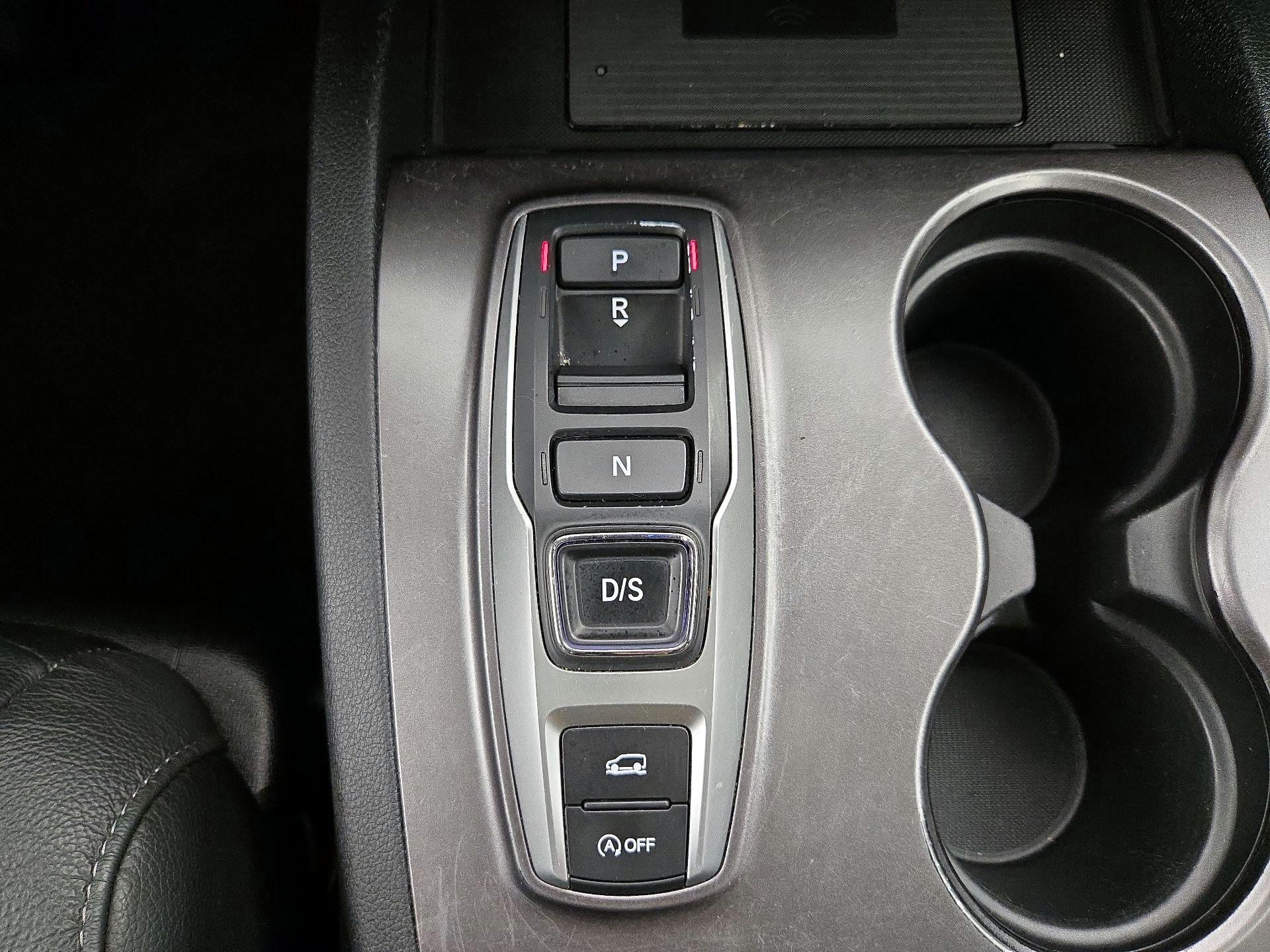 Thumbnail: 2021 Honda Pilot - 17