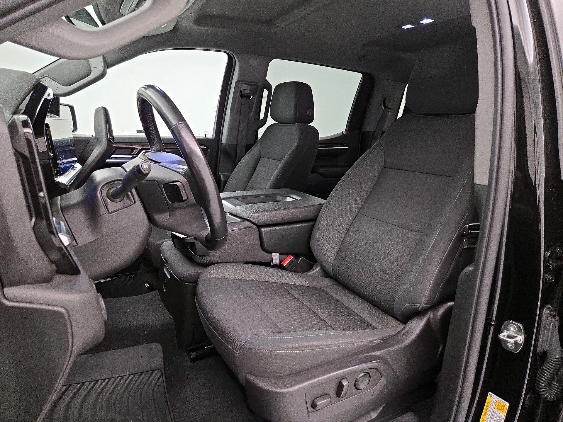 Thumbnail: 2022 Chevrolet Silverado 1500 - 11
