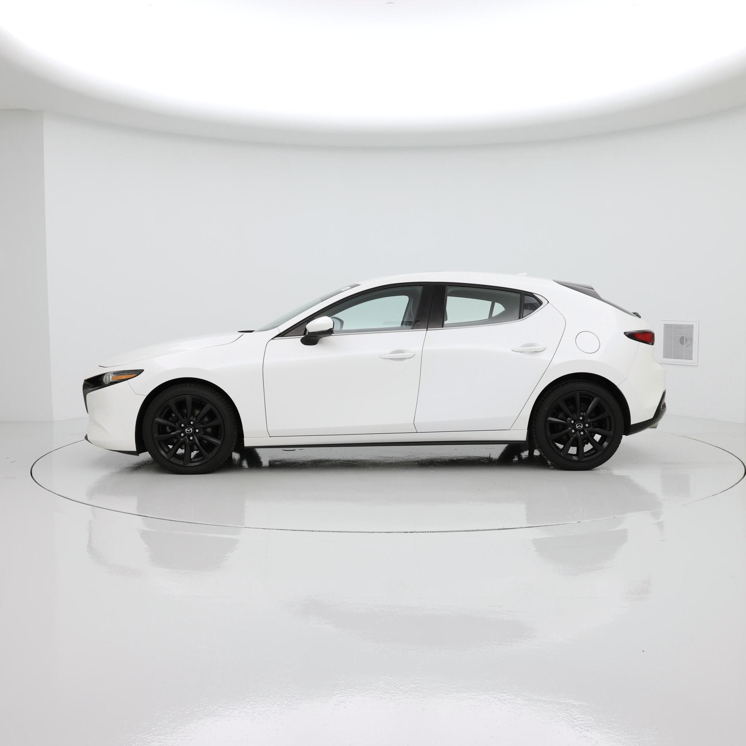 Thumbnail: 2020 Mazda Mazda3 - 3