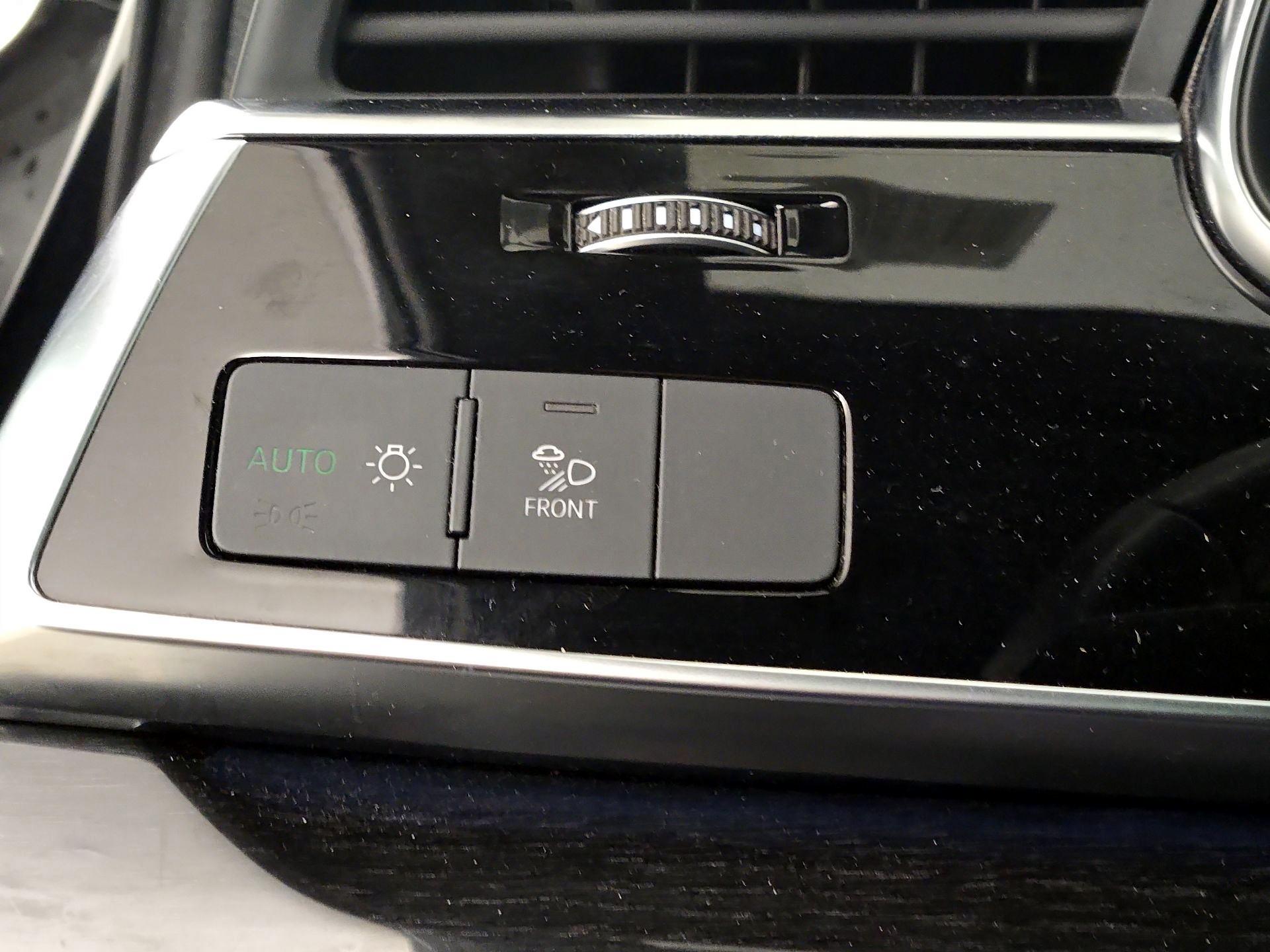 Thumbnail: 2020 Audi Q7 - 13