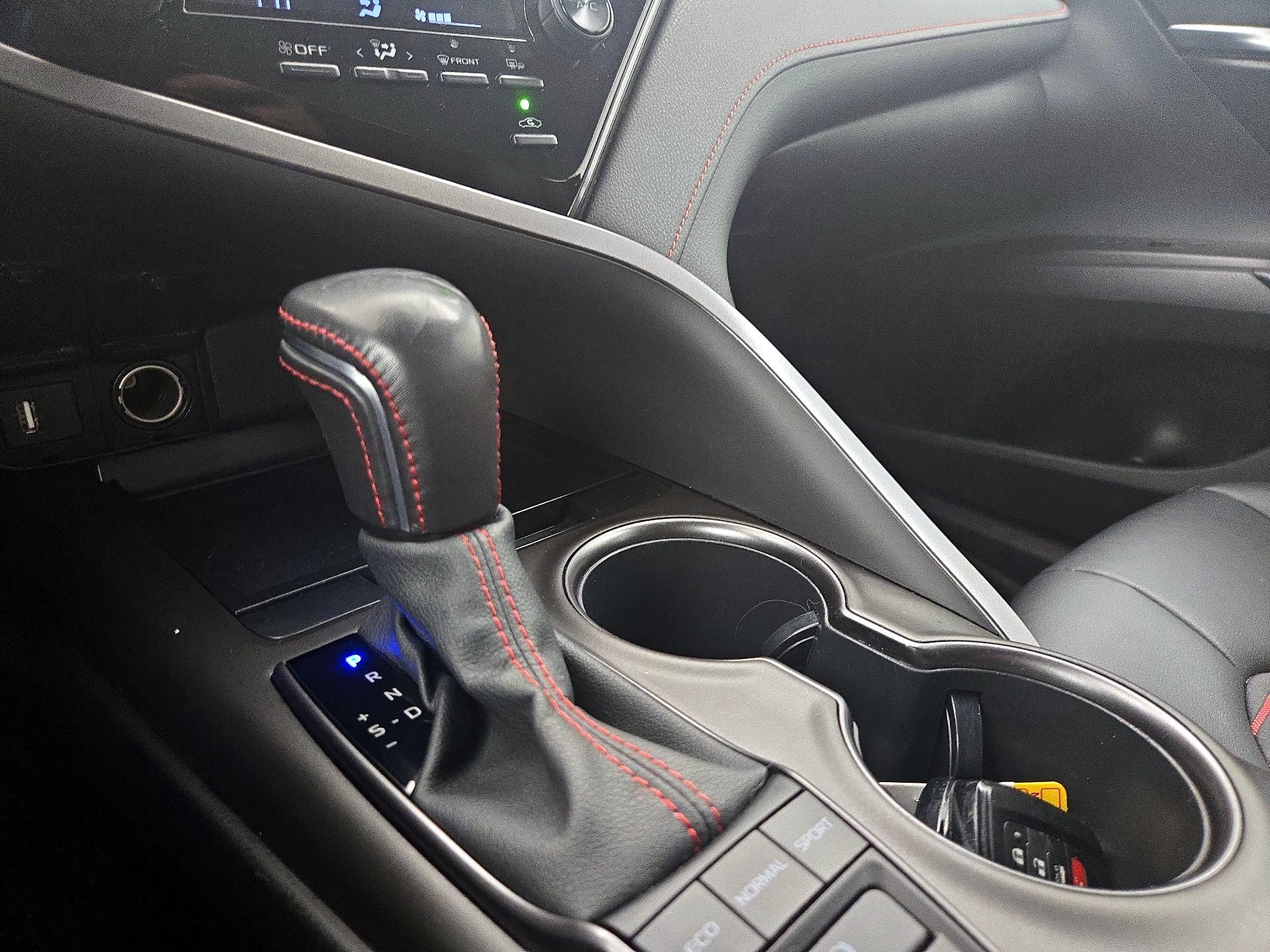 Thumbnail: 2021 Toyota Camry - 17