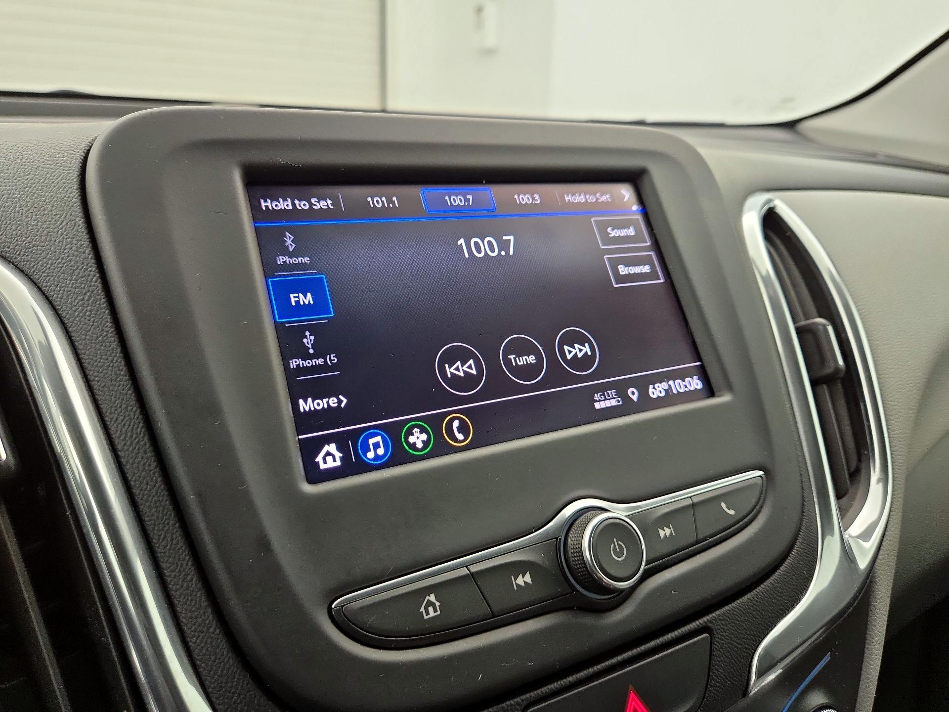 Thumbnail: 2020 Chevrolet Equinox - 15