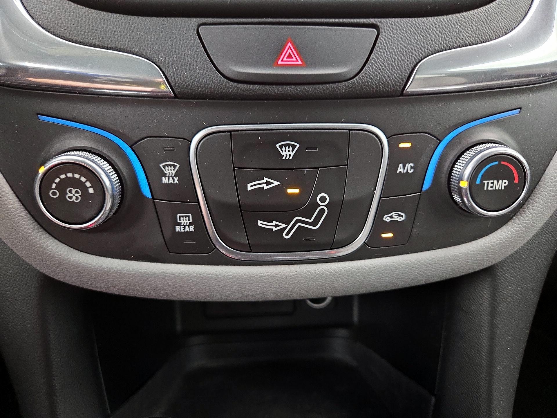 Thumbnail: 2020 Chevrolet Equinox - 16
