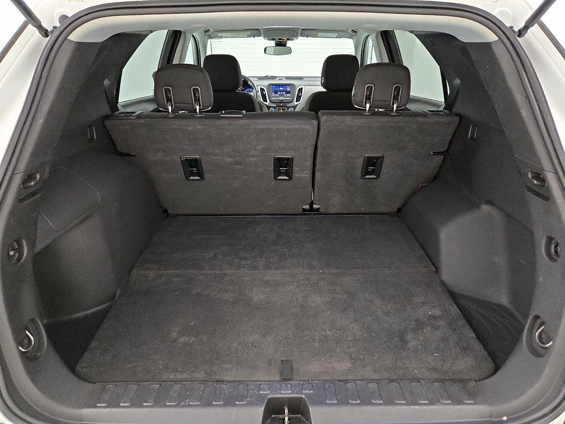 Thumbnail: 2020 Chevrolet Equinox - 20