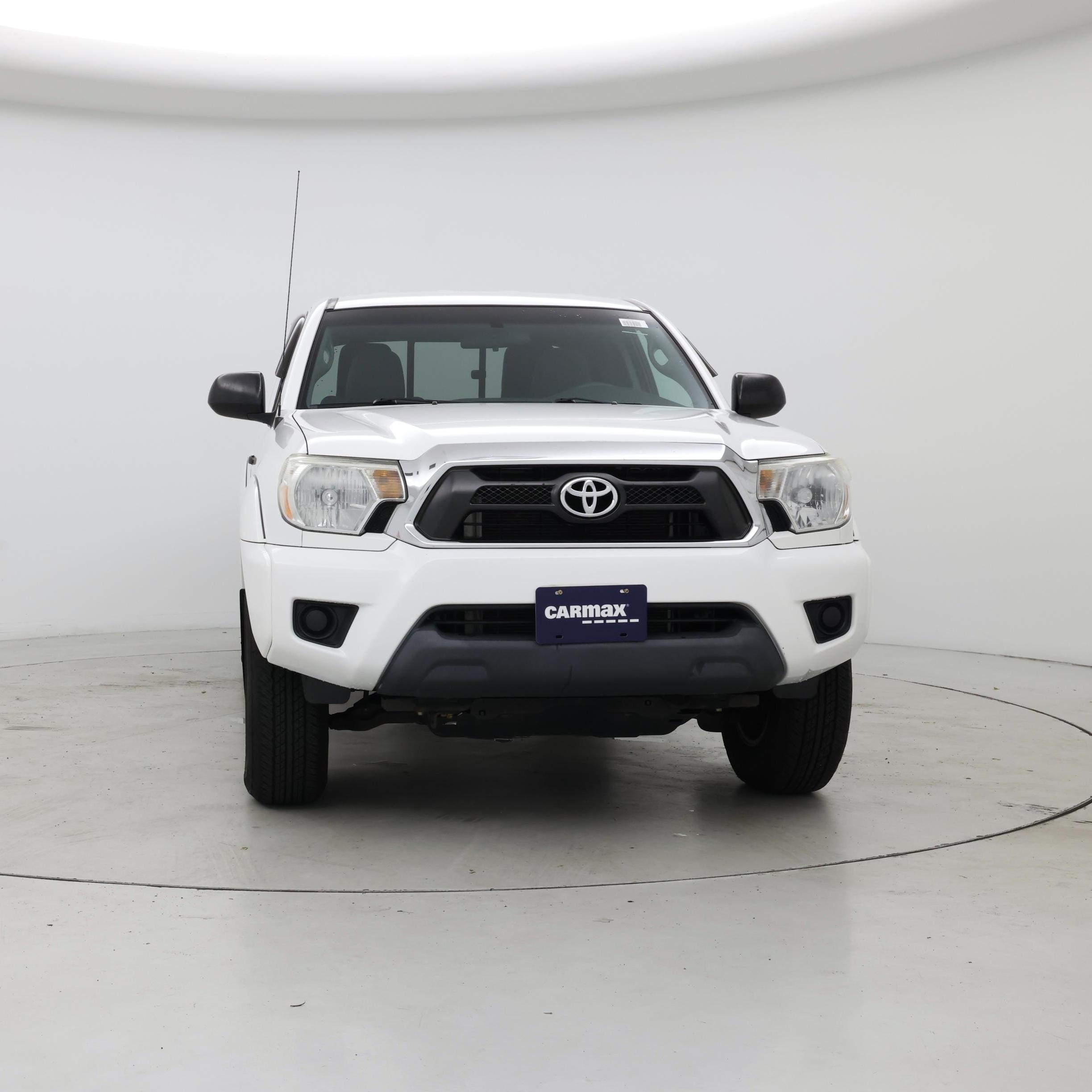 Thumbnail: 2015 Toyota Tacoma - 5