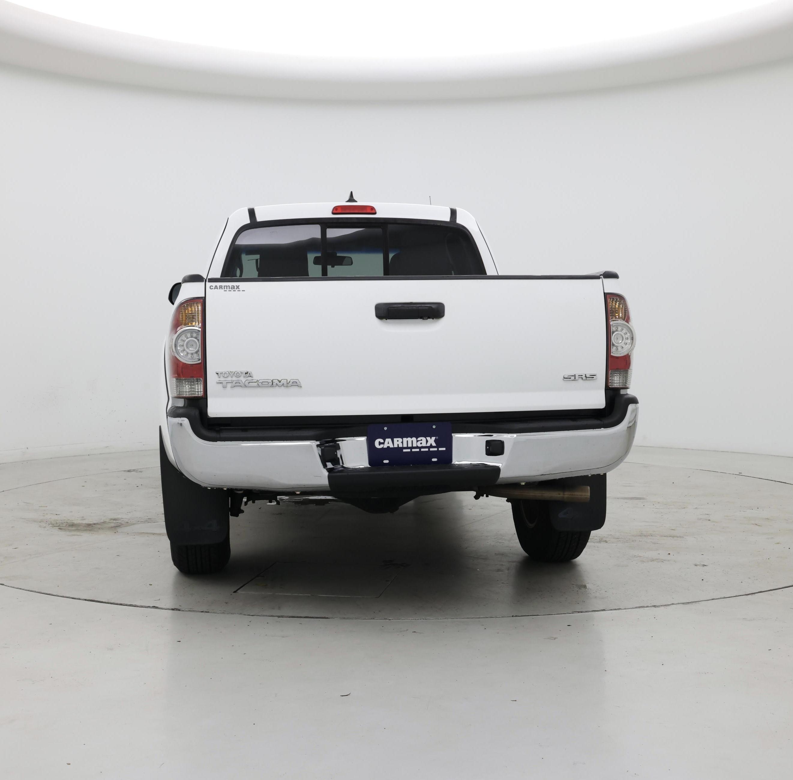Thumbnail: 2015 Toyota Tacoma - 6