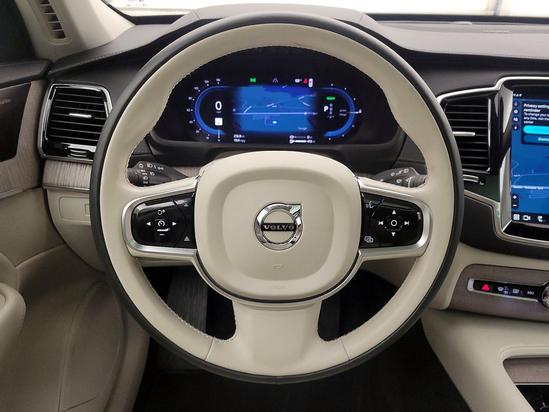 Thumbnail: 2024 Volvo XC90 - 10