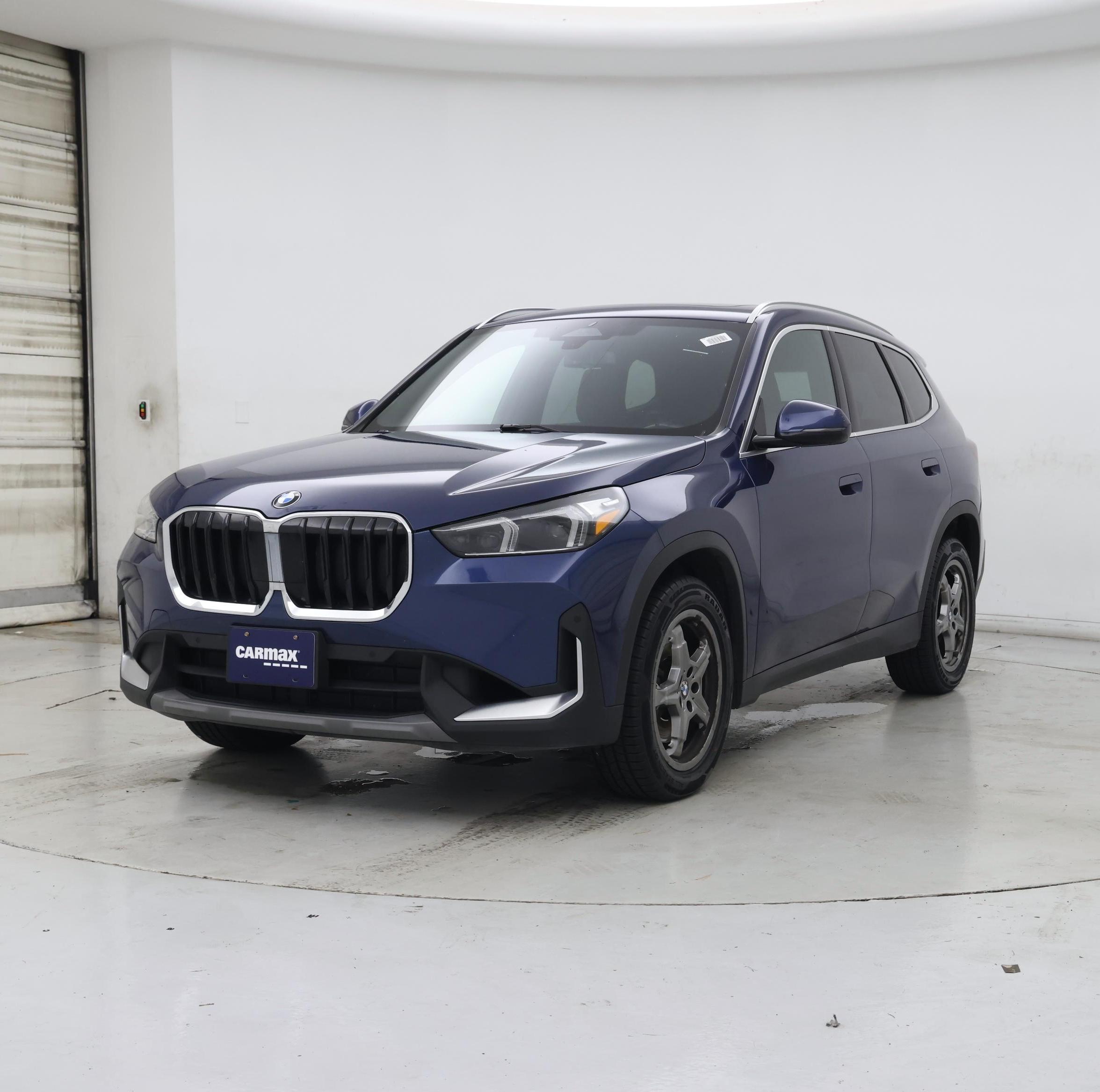 Thumbnail: 2023 BMW X1 - 4