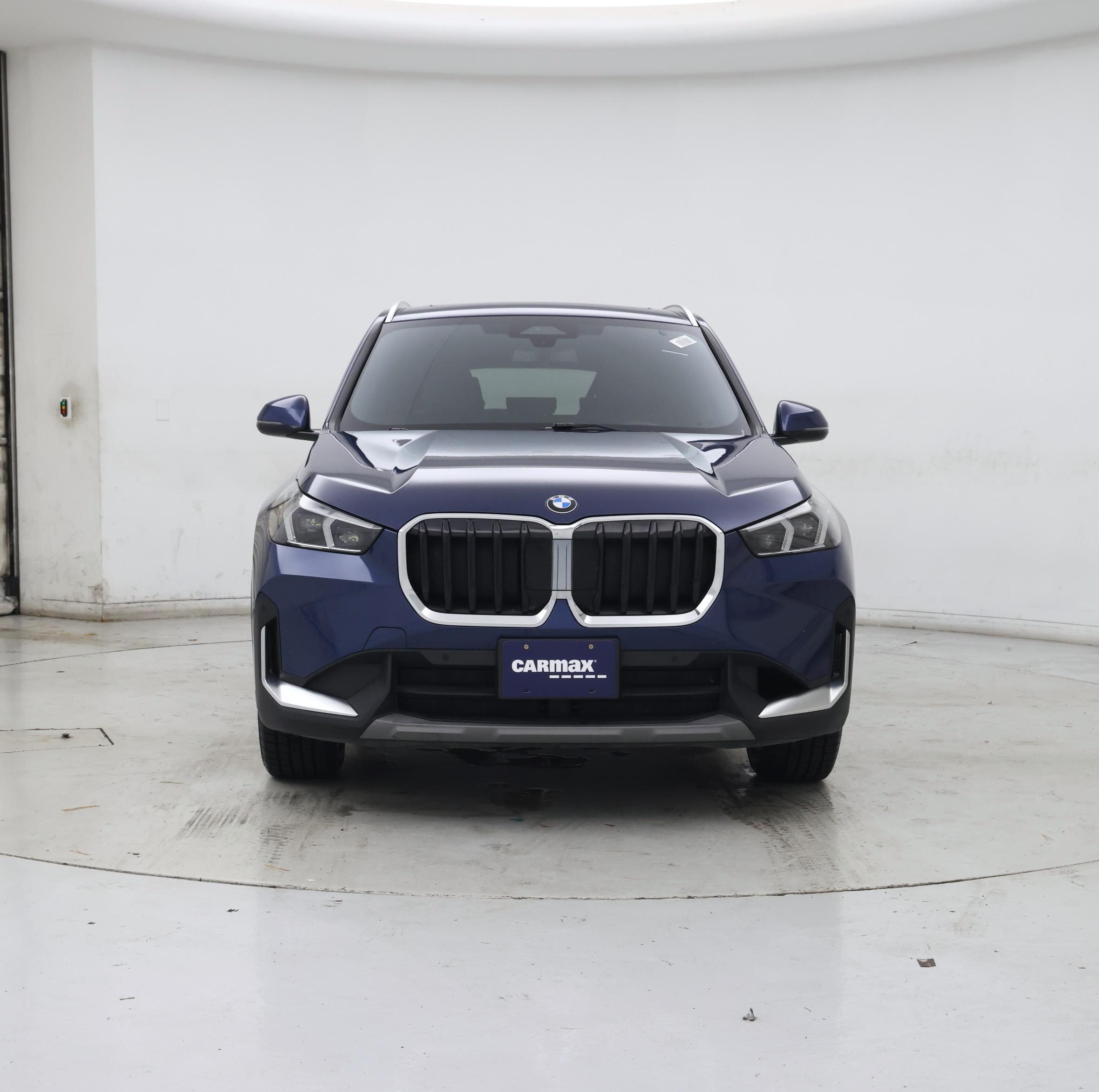 Thumbnail: 2023 BMW X1 - 5