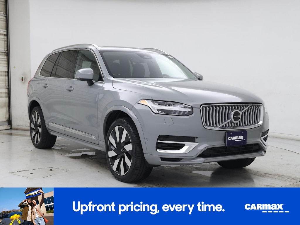 2024 Volvo XC90 Recharge T8 Ultimate Bright Theme 6P
