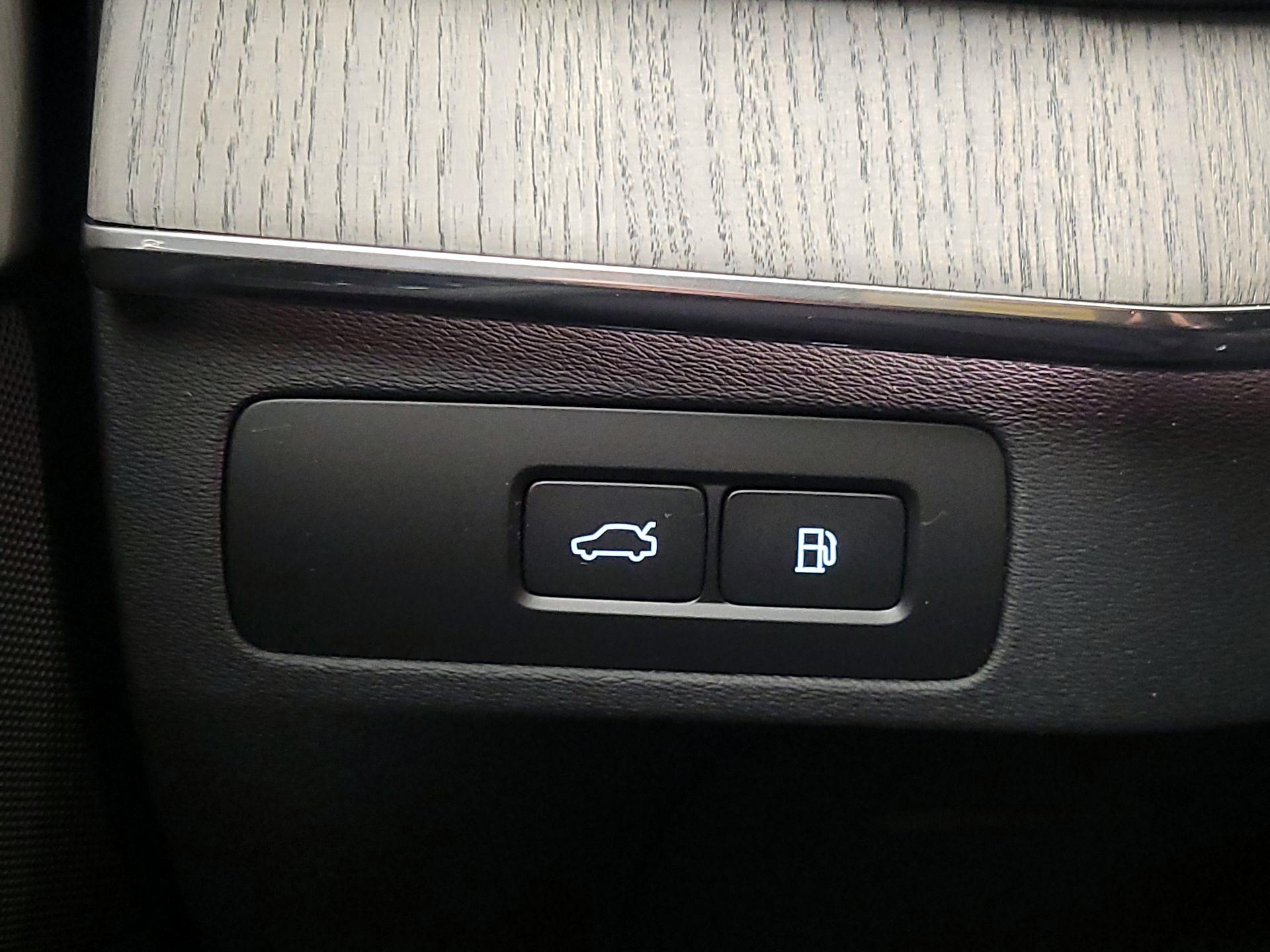 Thumbnail: 2024 Volvo XC90 - 13