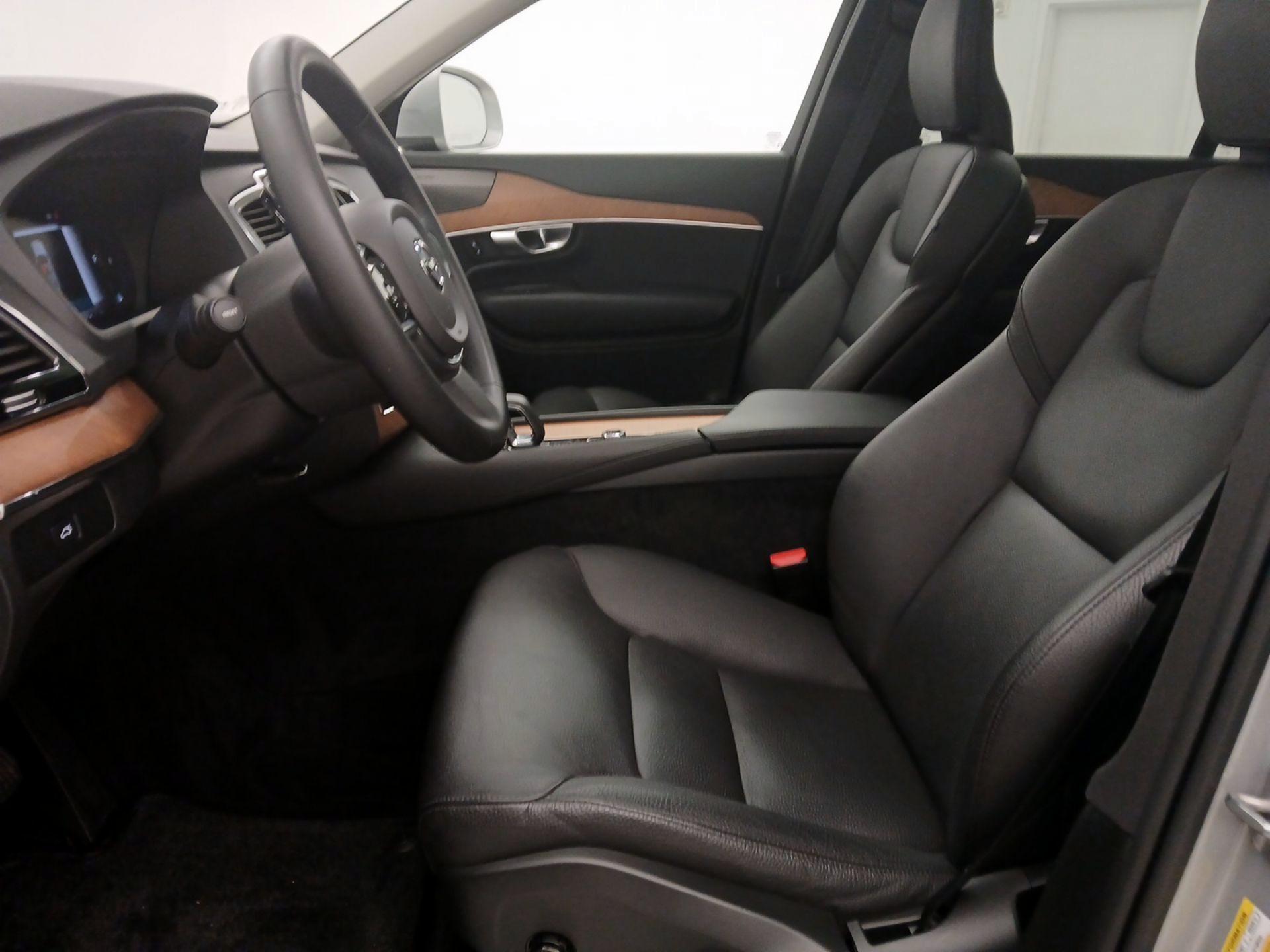 Thumbnail: 2024 Volvo XC90 - 11