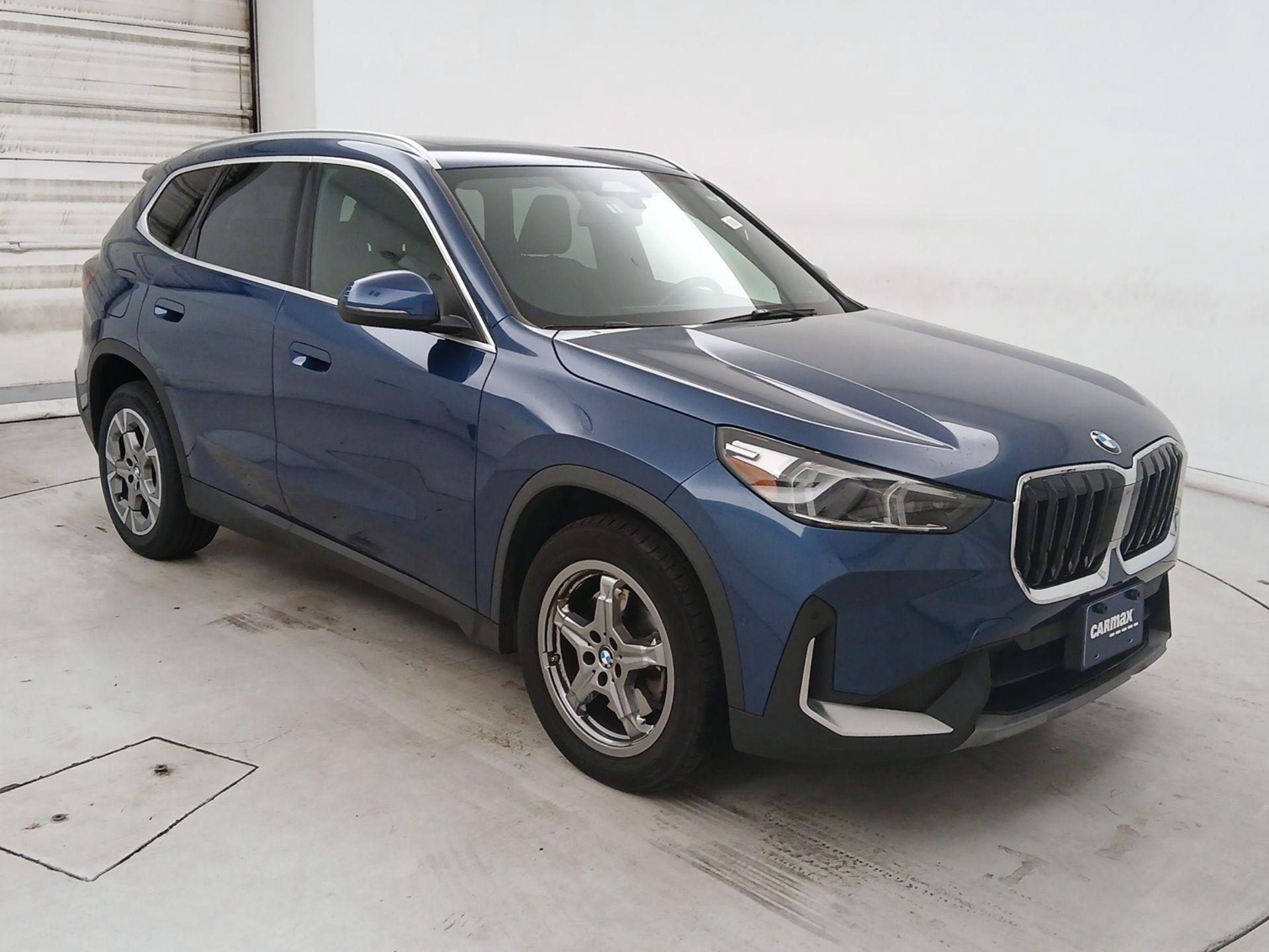Thumbnail: 2023 BMW X1 - 1