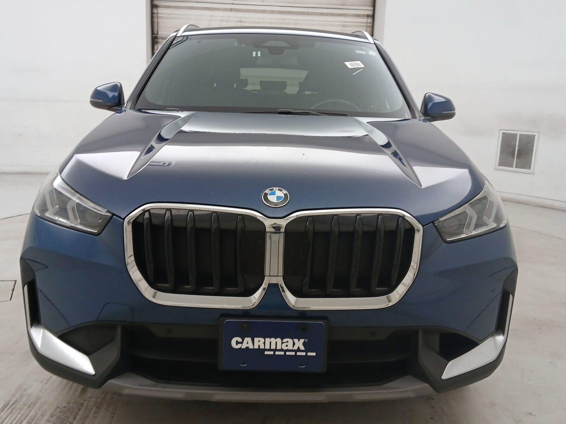 Thumbnail: 2023 BMW X1 - 2