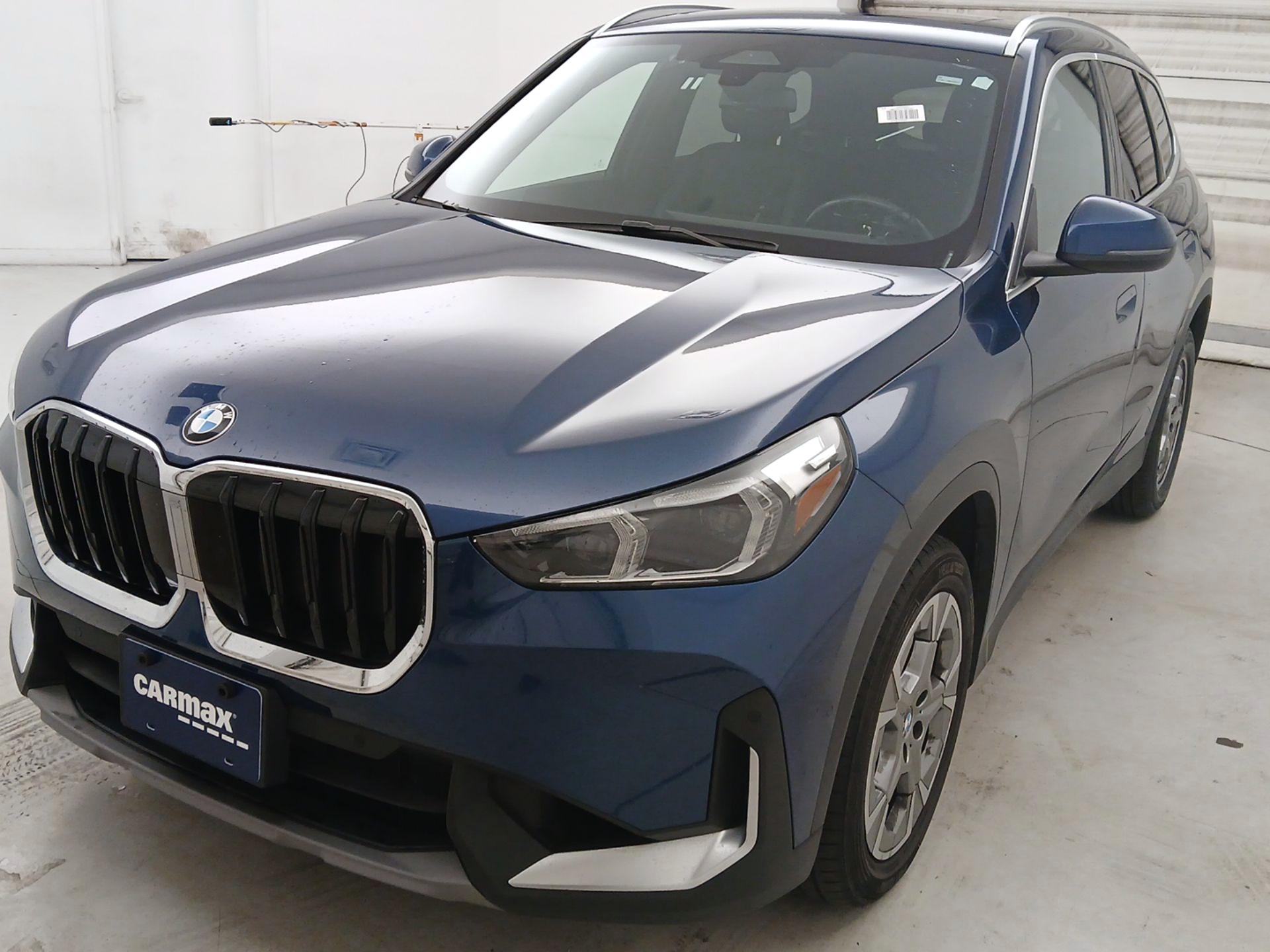 Thumbnail: 2023 BMW X1 - 3