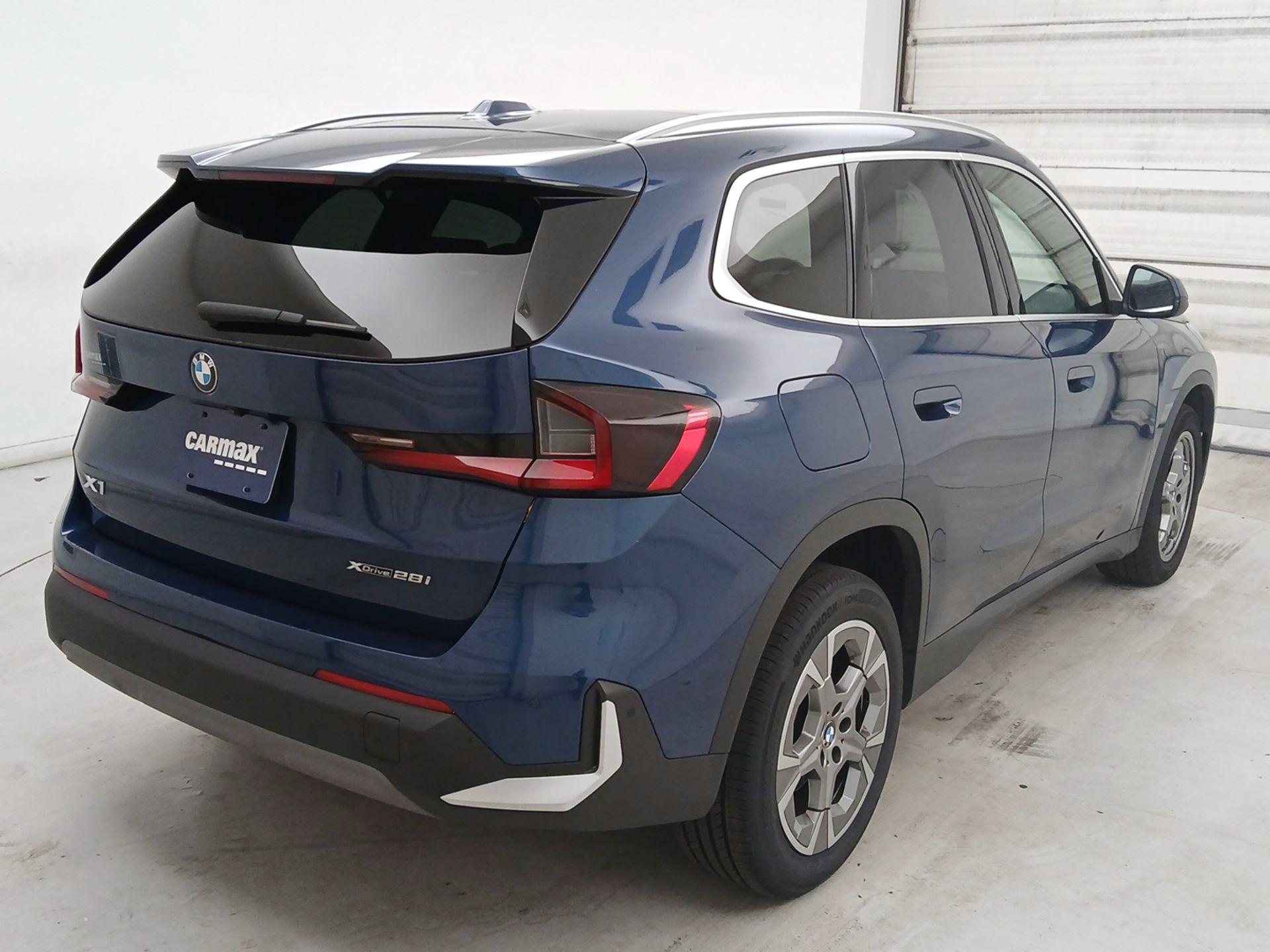 Thumbnail: 2023 BMW X1 - 5