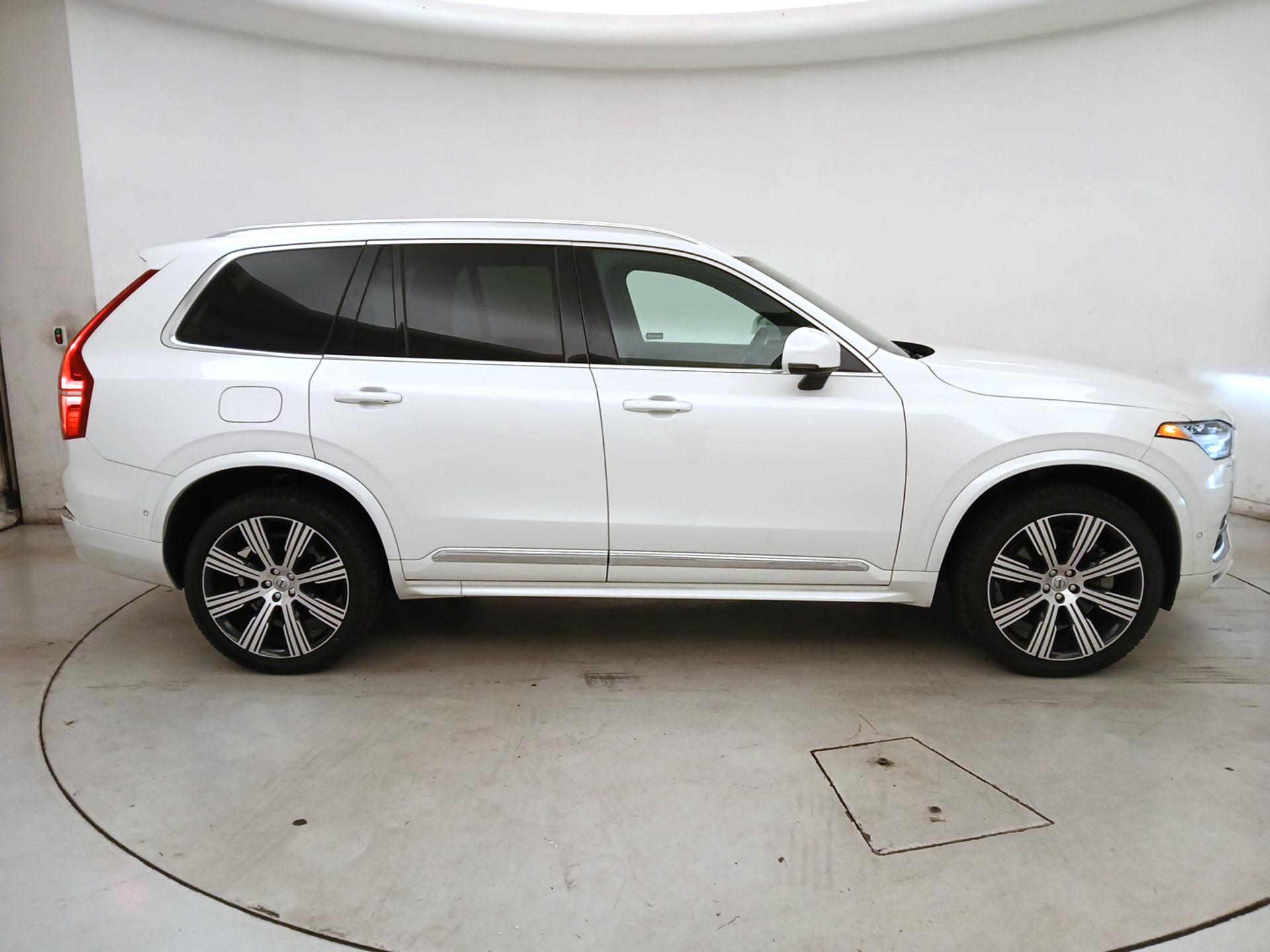 Thumbnail: 2024 Volvo XC90 - 4