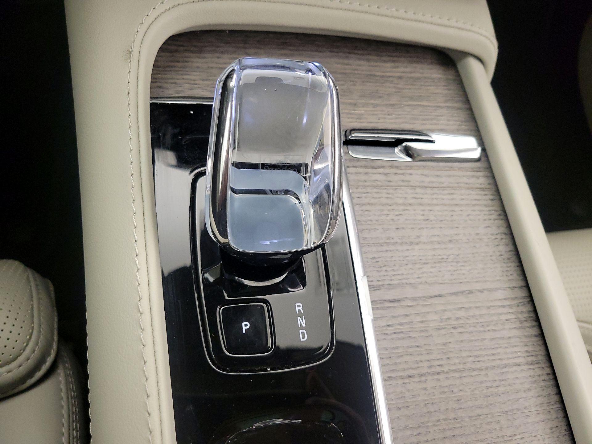 Thumbnail: 2024 Volvo XC90 - 18