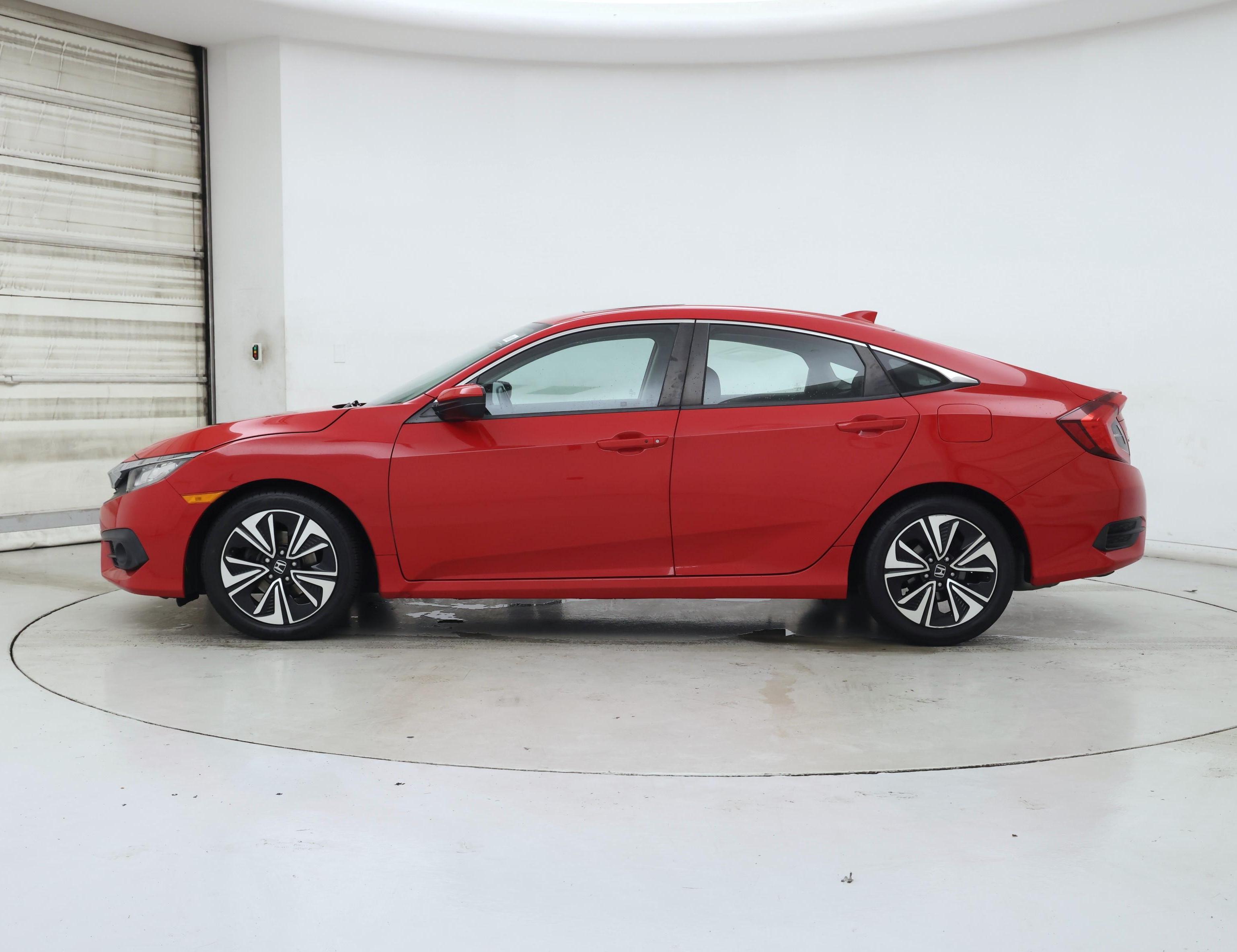 Thumbnail: 2017 Honda Civic - 3