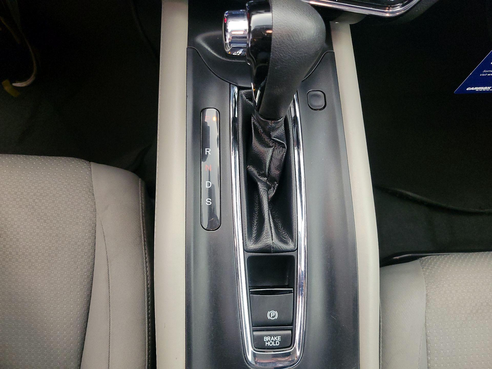 Thumbnail: 2022 Honda HR-V - 17