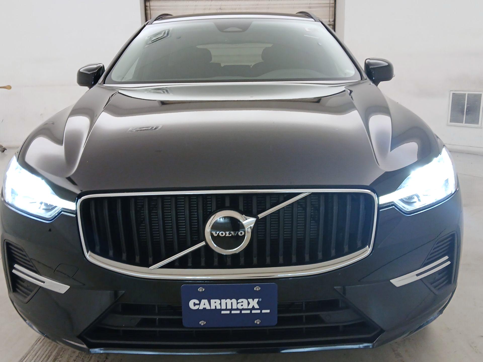 Thumbnail: 2023 Volvo XC60 - 2