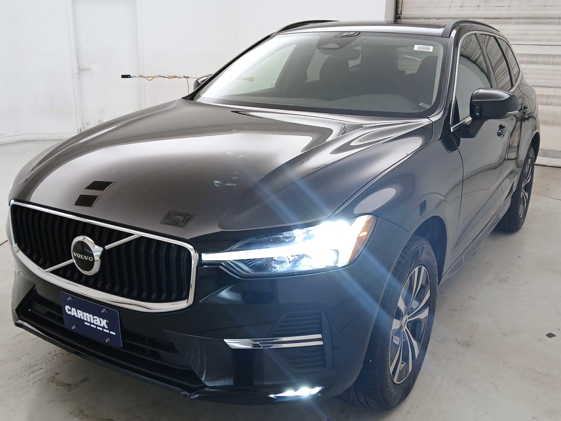 Thumbnail: 2023 Volvo XC60 - 3